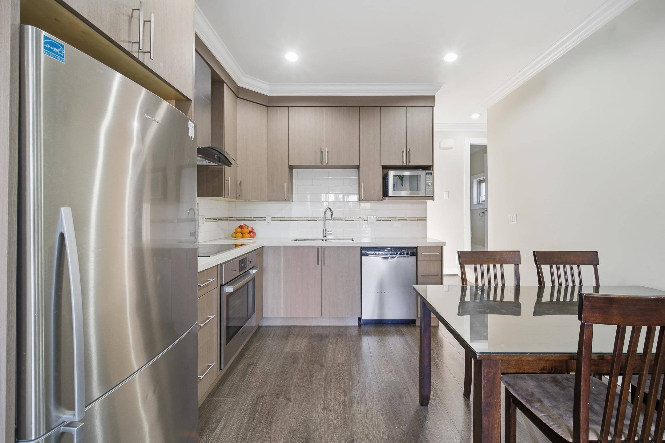 Richmond, BC V6X 1K3,9833 Cambie RD #5