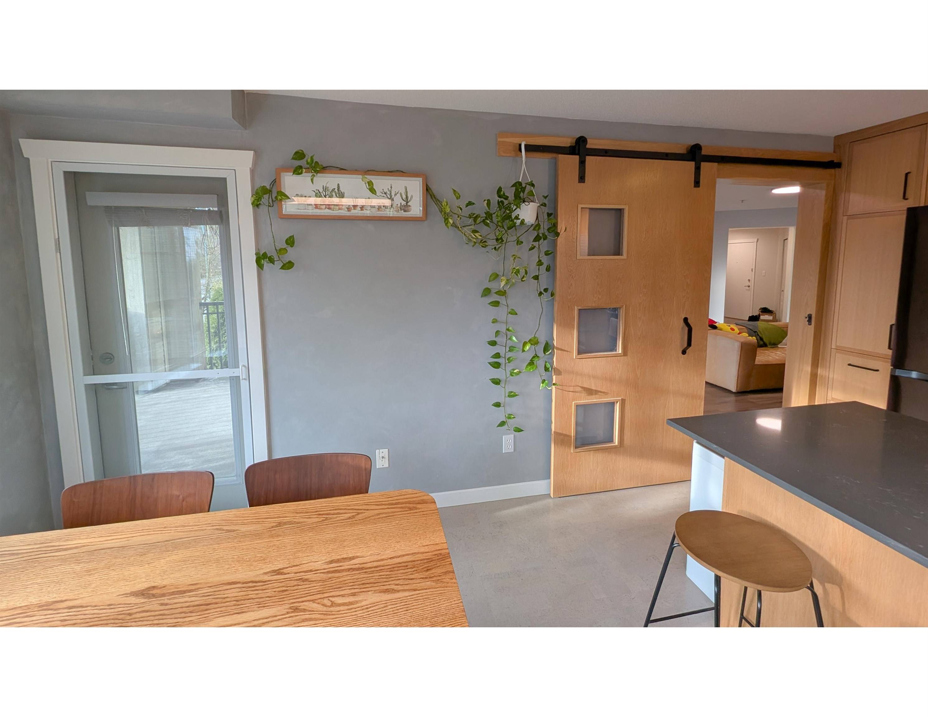 Coquitlam, BC V3E 3R9,2958 Silver Springs BLVD #210