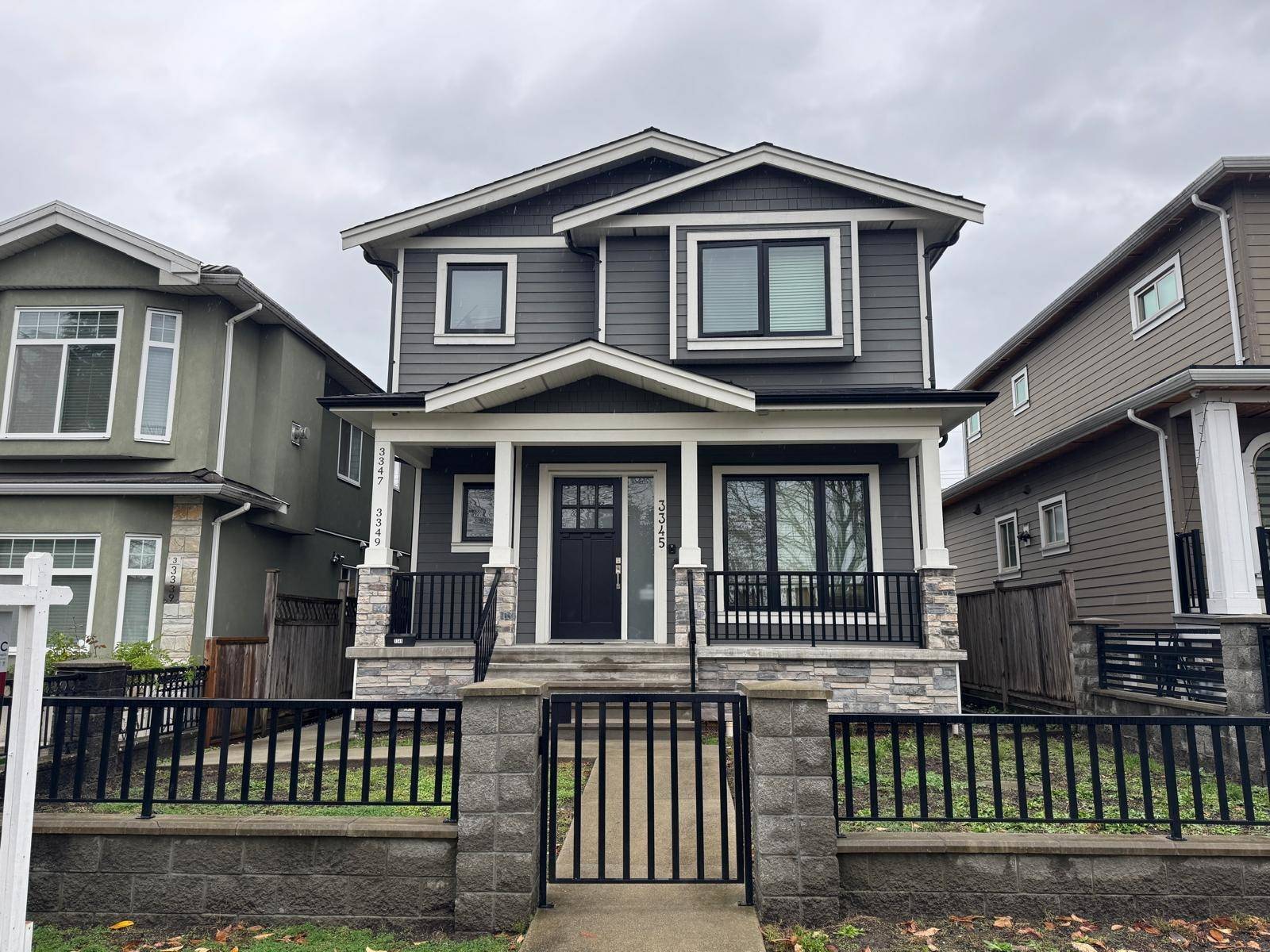 Vancouver, BC V5K 2W1,3345 Parker ST