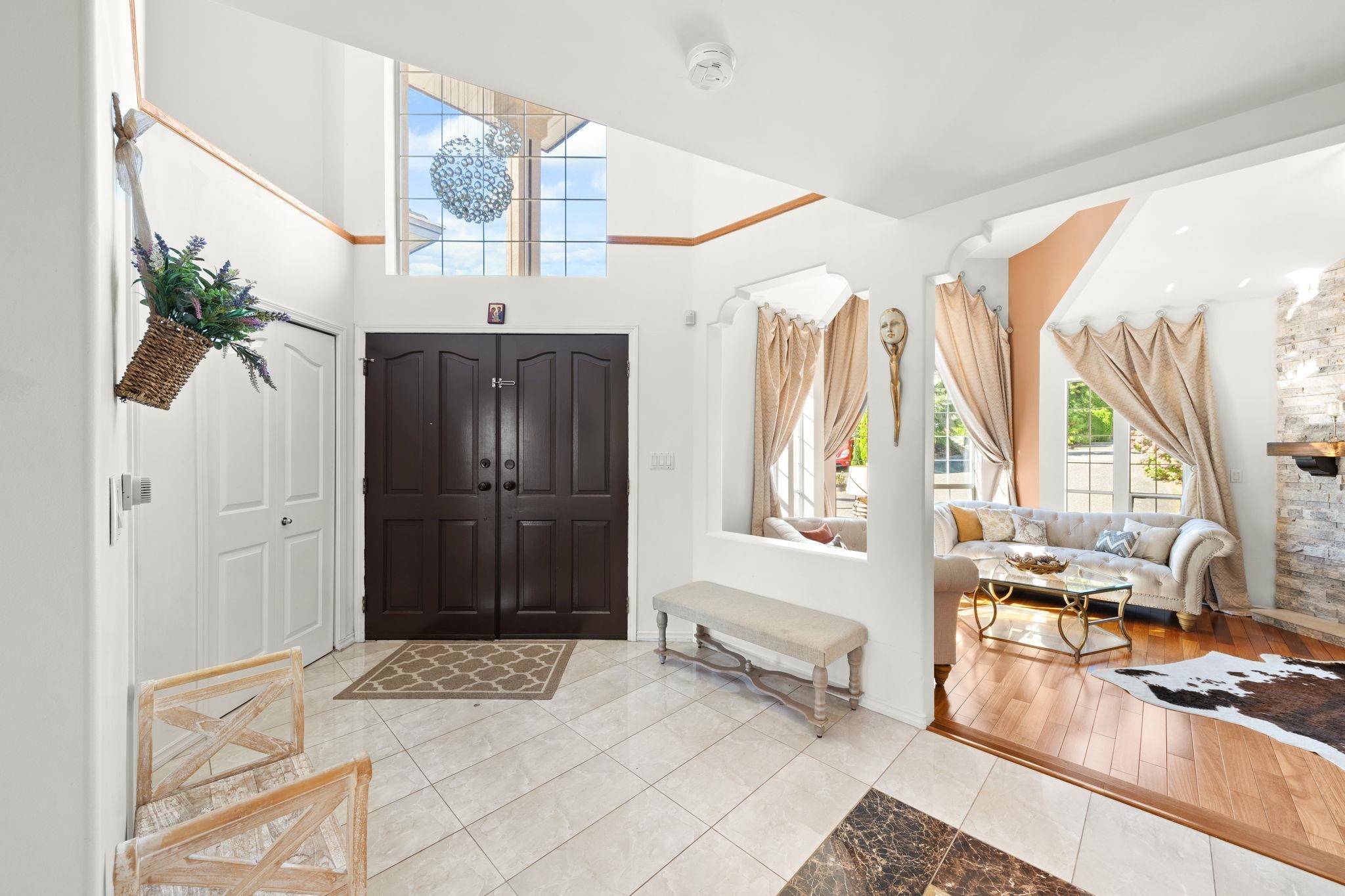 Coquitlam, BC V3K 6P4,2258 Sorrento DR