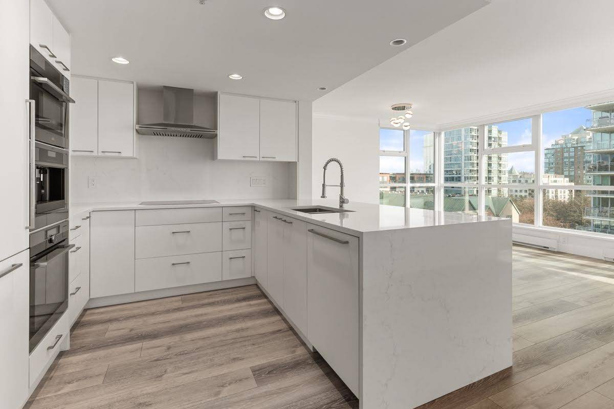 Vancouver, BC V6A 0A1,125 Milross AVE #704