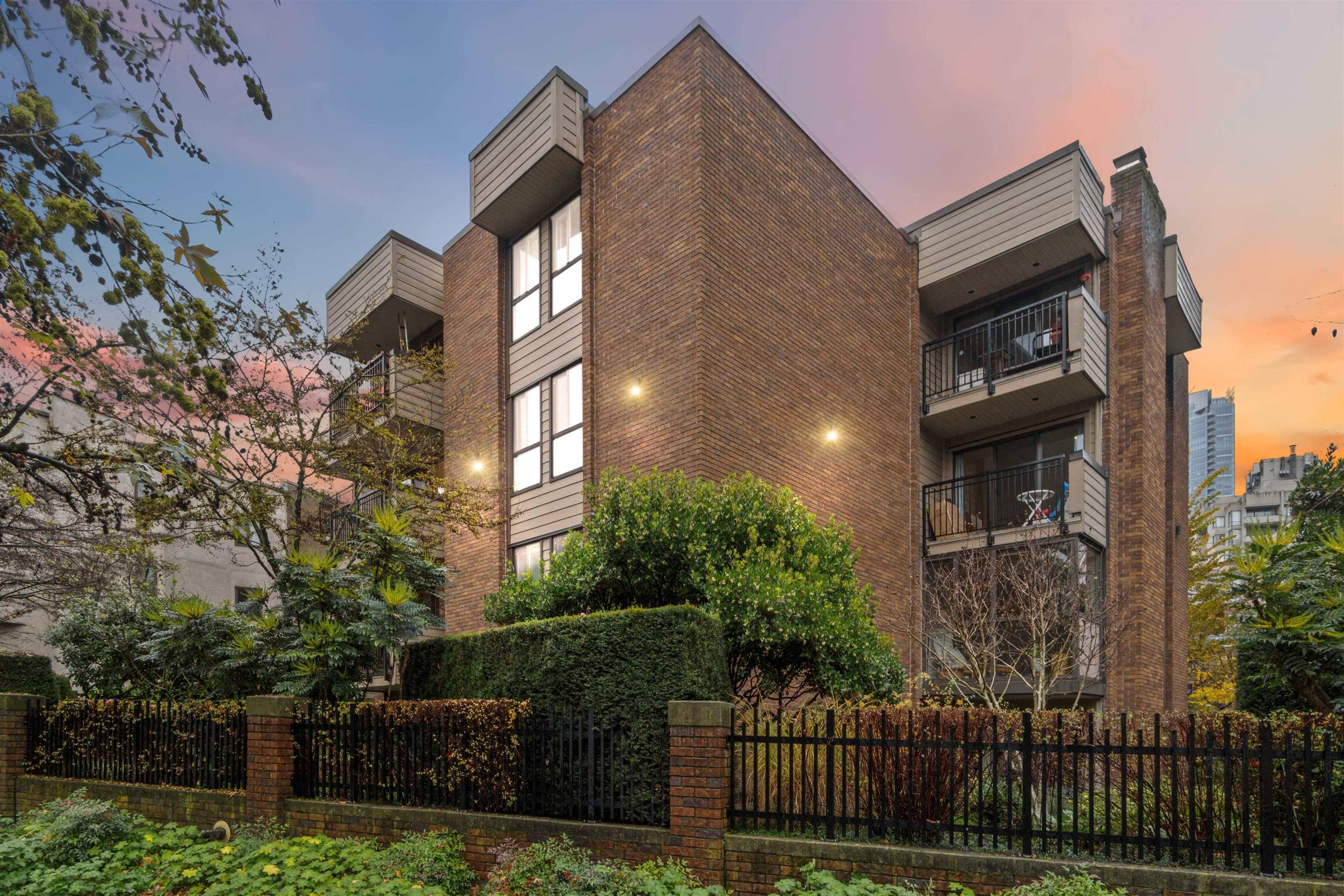 Vancouver, BC V6E 1J3,1157 Nelson ST #405