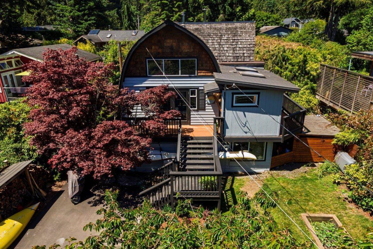 Bowen Island, BC V0N 1G1,1108 Lenora RD