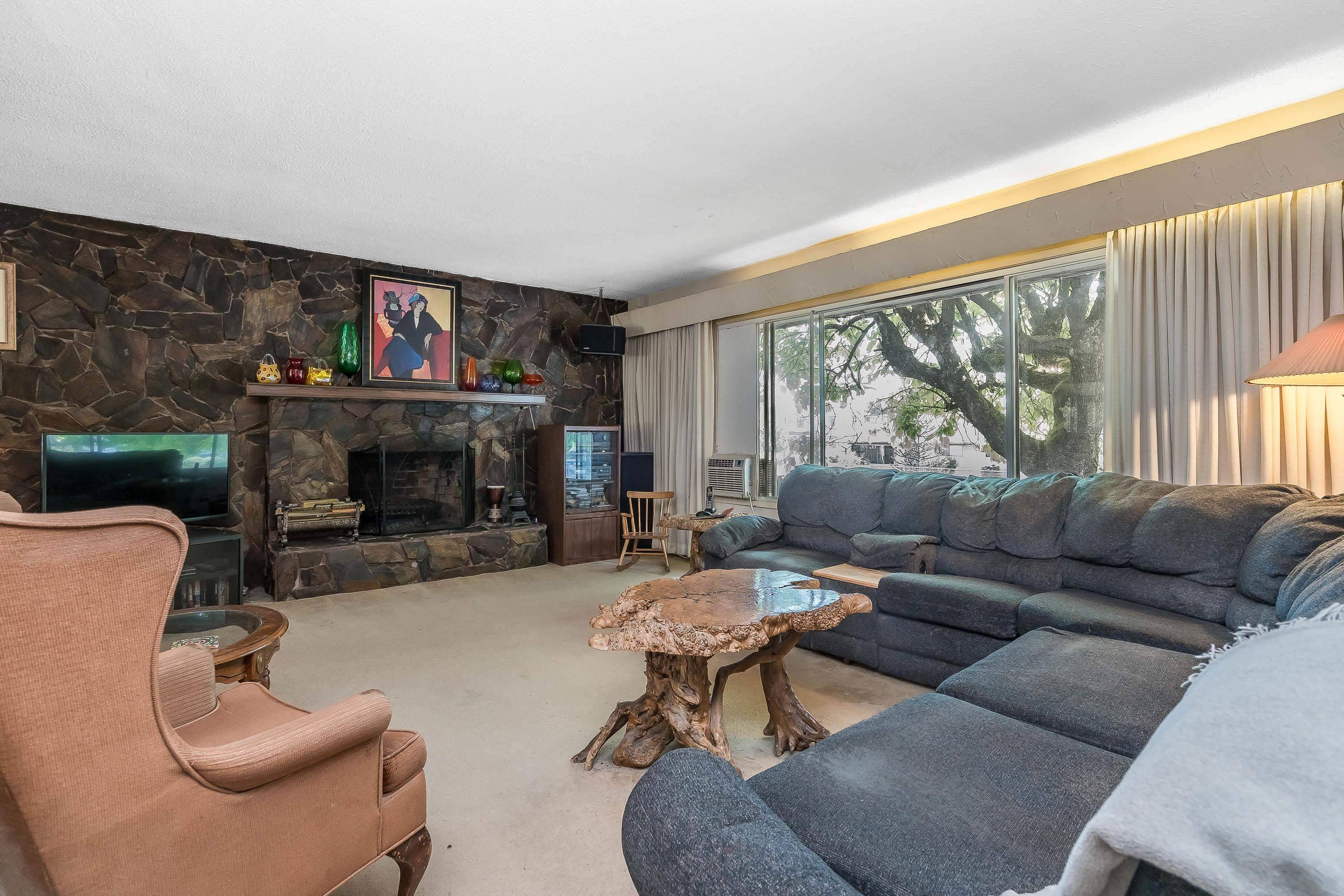 Abbotsford, BC V2S 3C4,2141 Ware ST