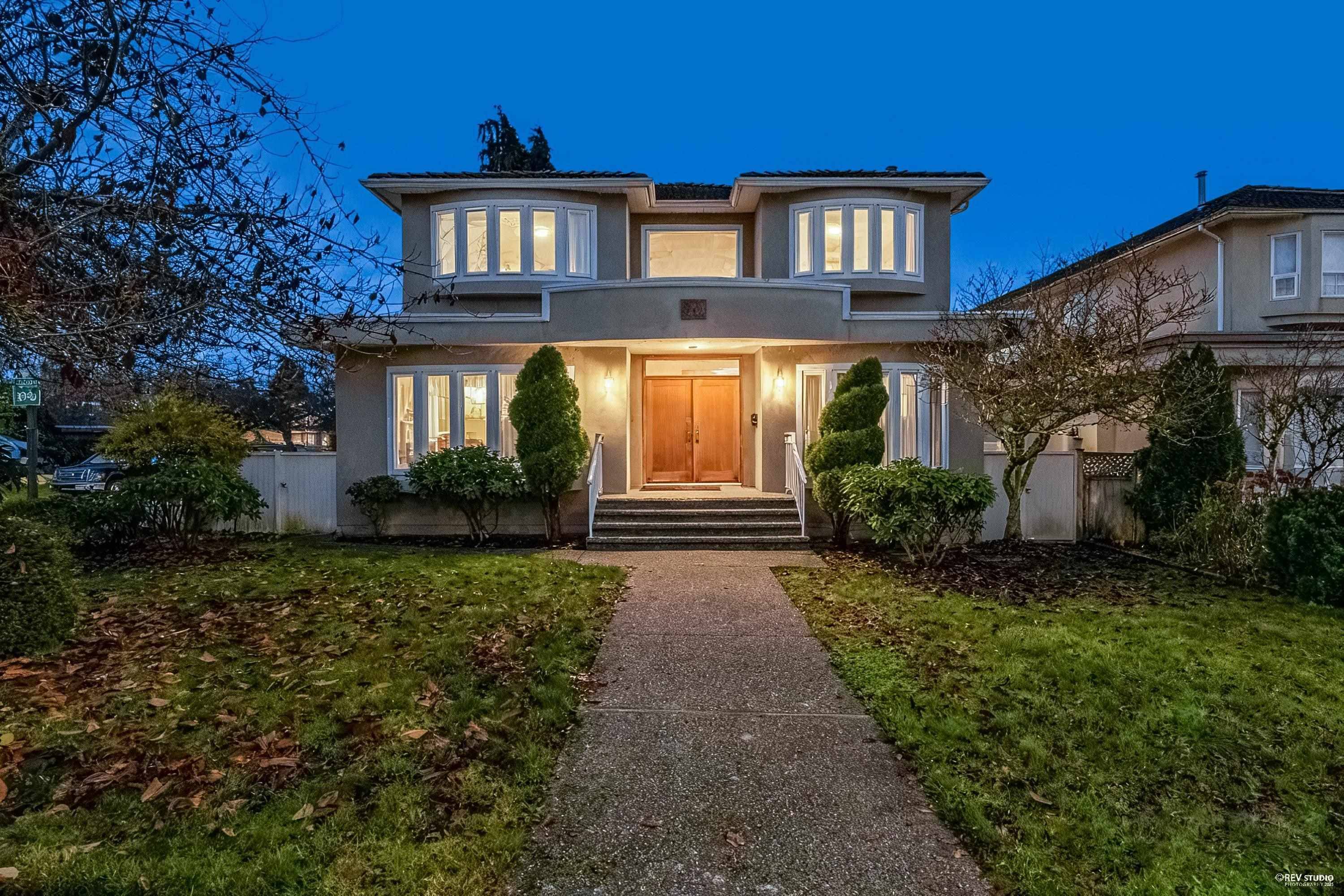 Vancouver, BC V5Y 2L6,389 Talisman AVE