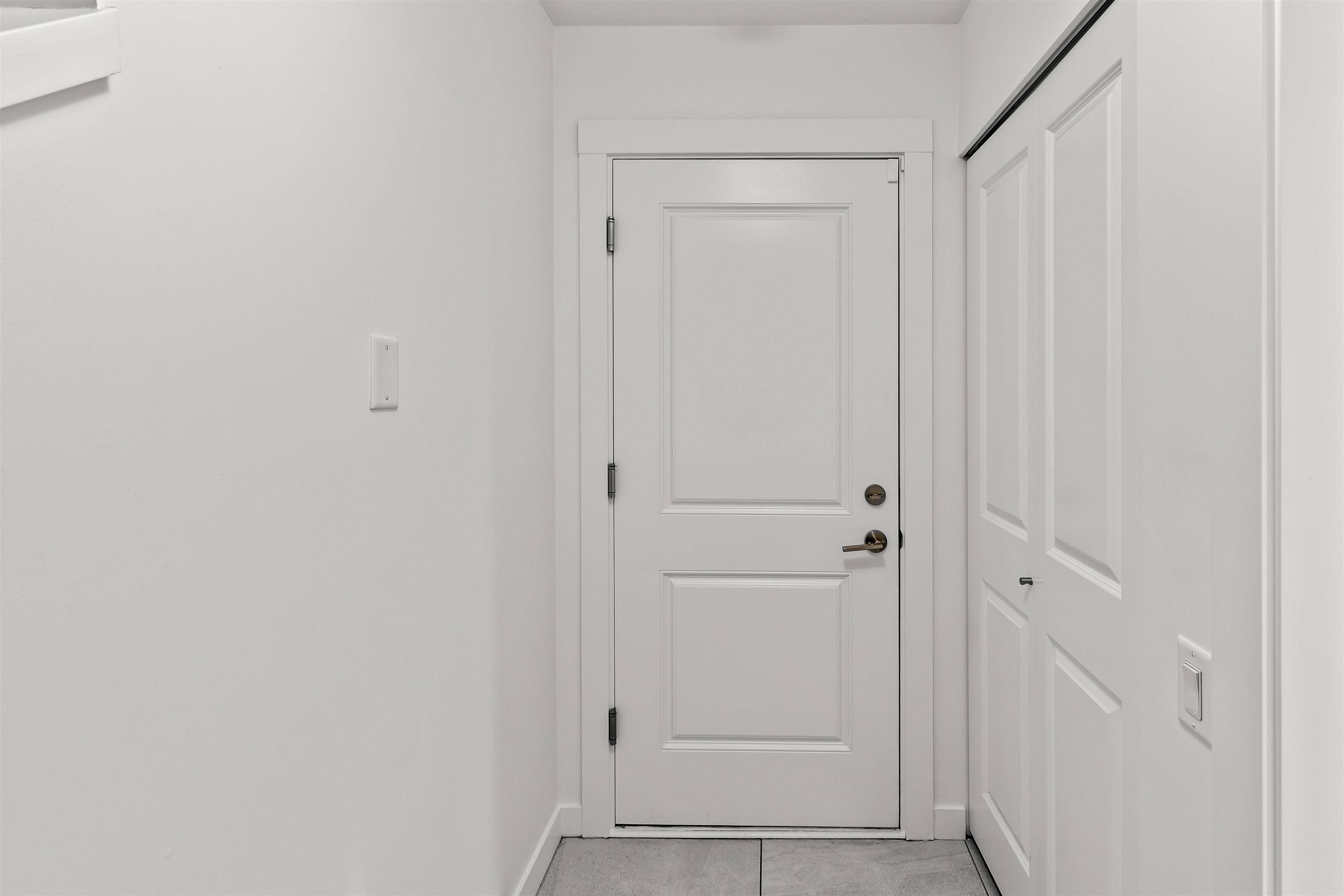 Abbotsford, BC V2T 0J1,2838 Livingstone AVE #11