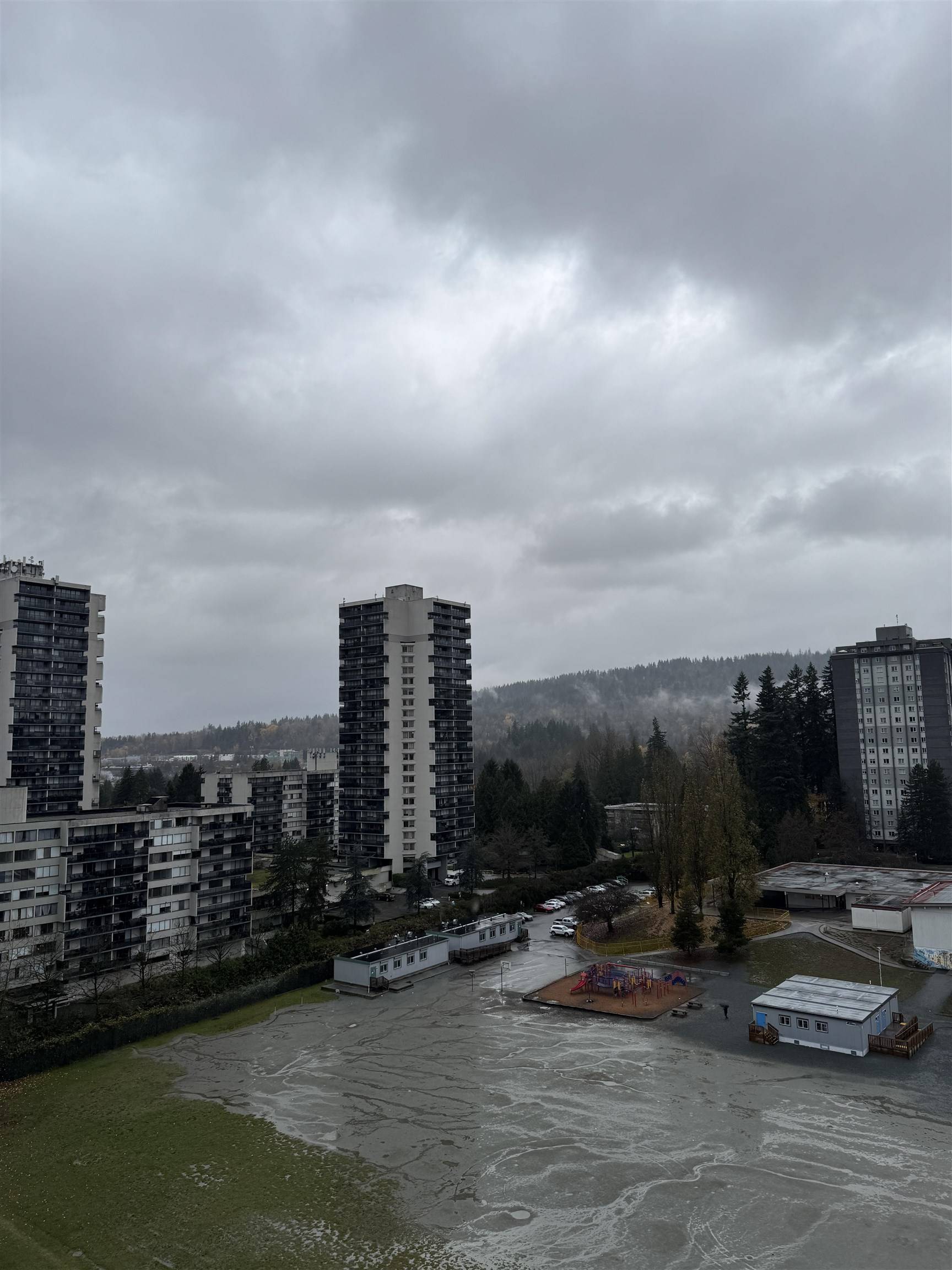 Burnaby, BC V3J 7G7,3755 Bartlett CT #1401