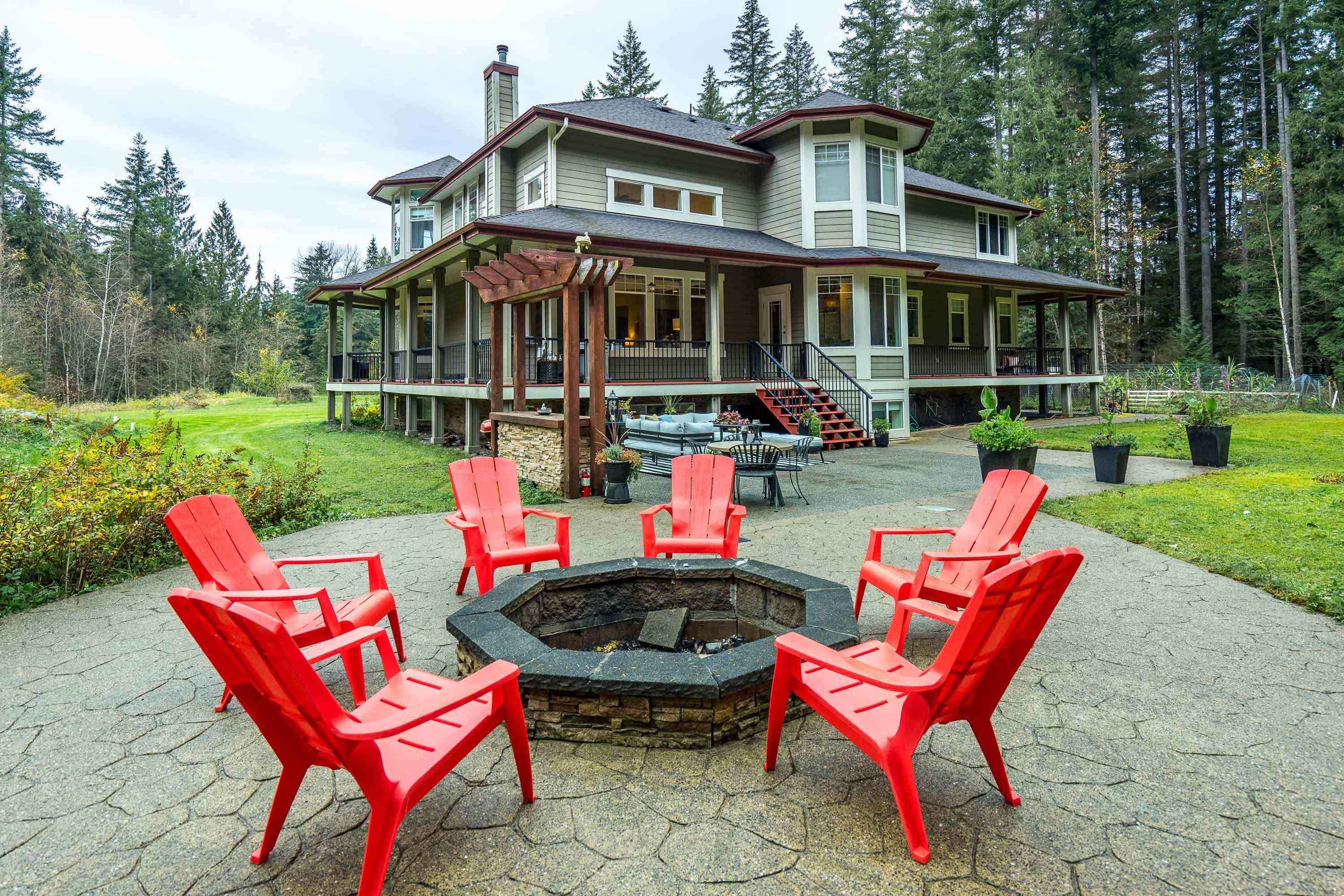 Maple Ridge, BC V2W 1Y9,11722 272 ST