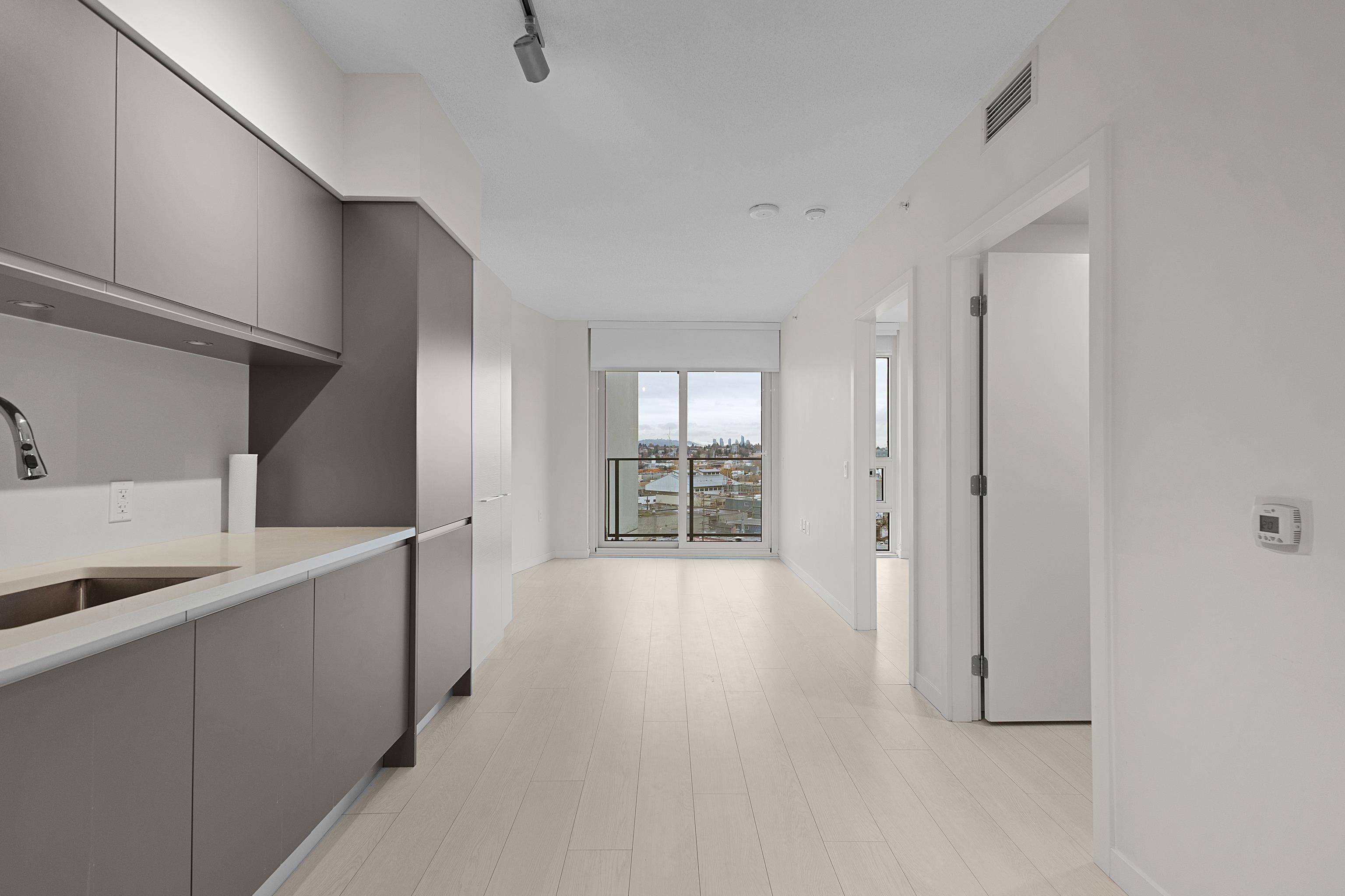 Vancouver, BC V5T 0K4,180 E 2nd #9XX