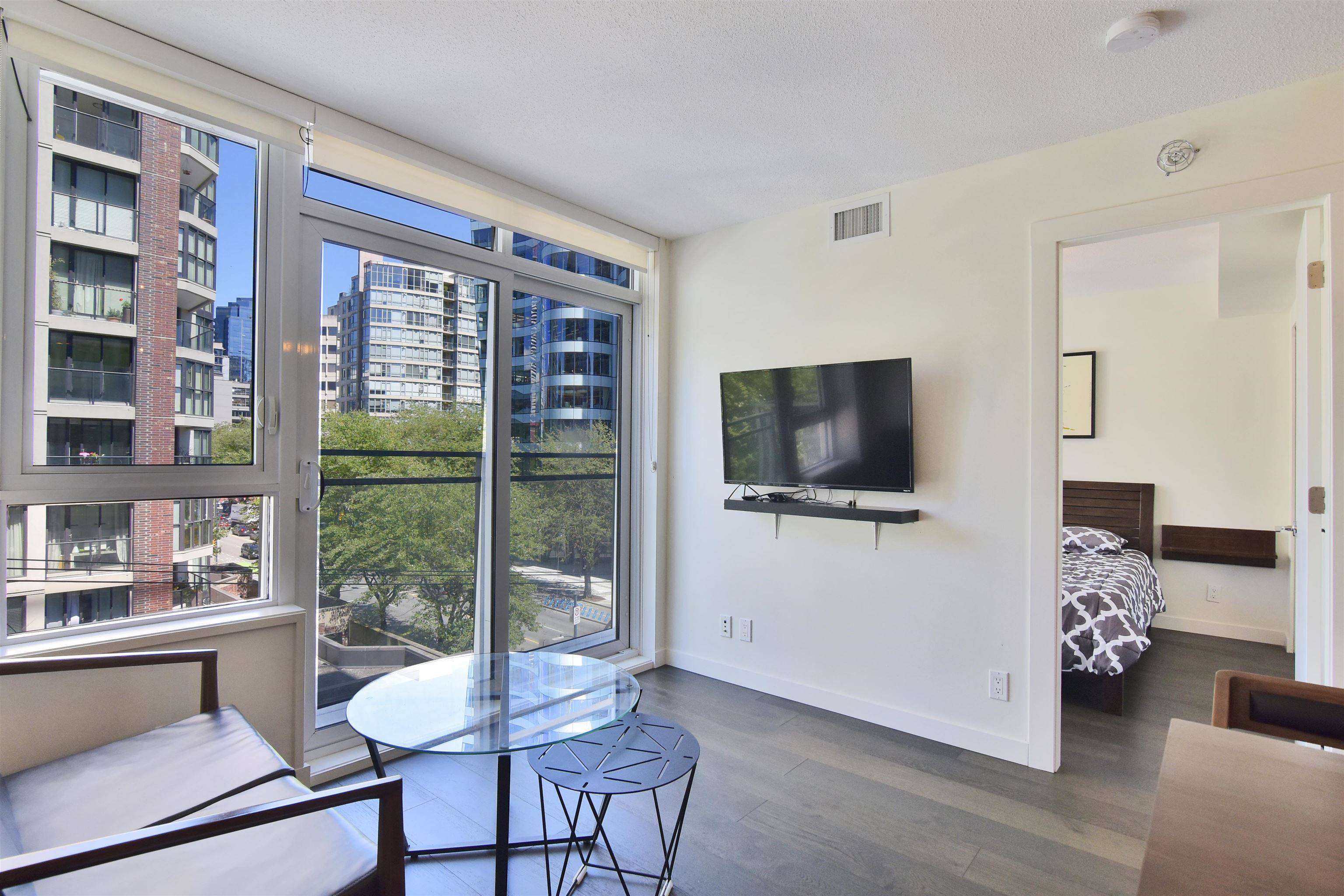 Vancouver, BC V6Z 1Z7,1009 Harwood Street #704