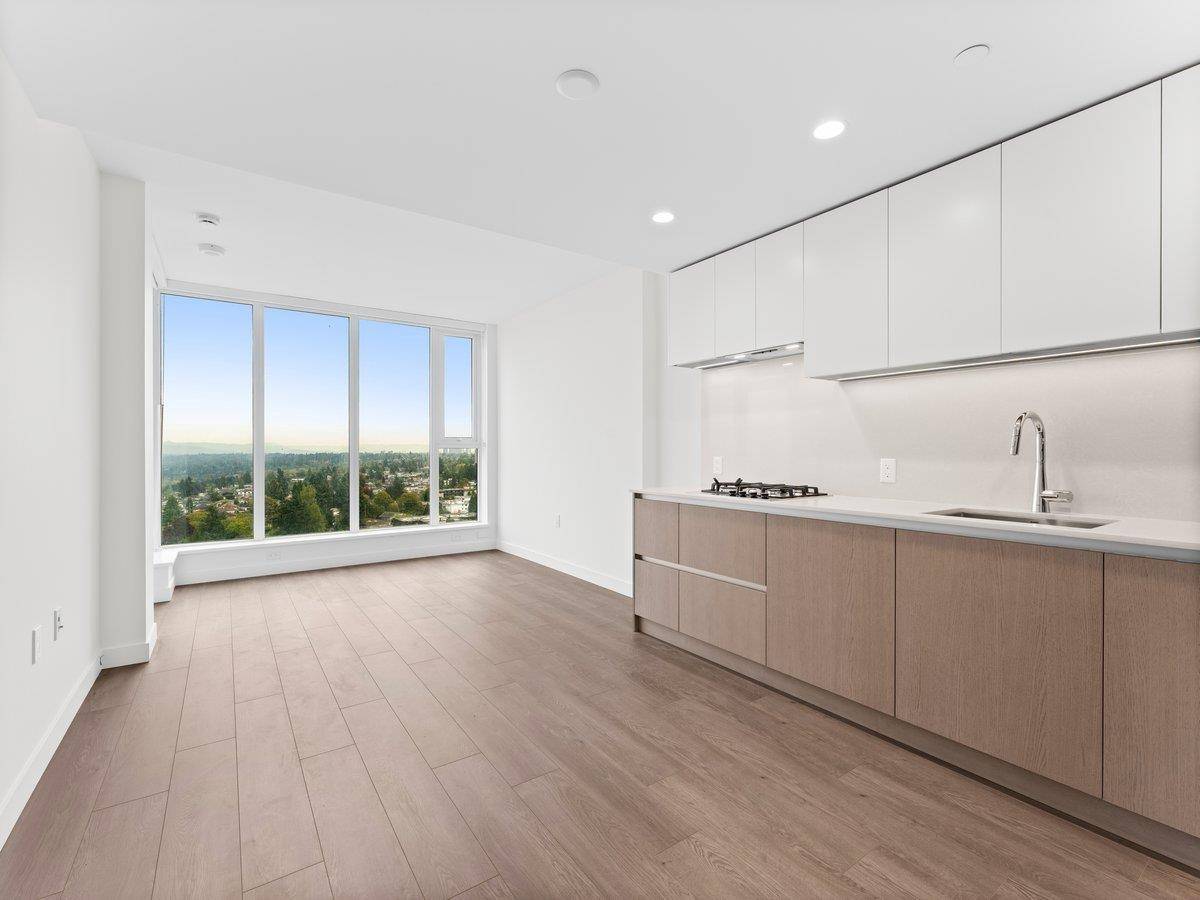 Burnaby, BC V6C 3E1,5685 Halley AVE #1503