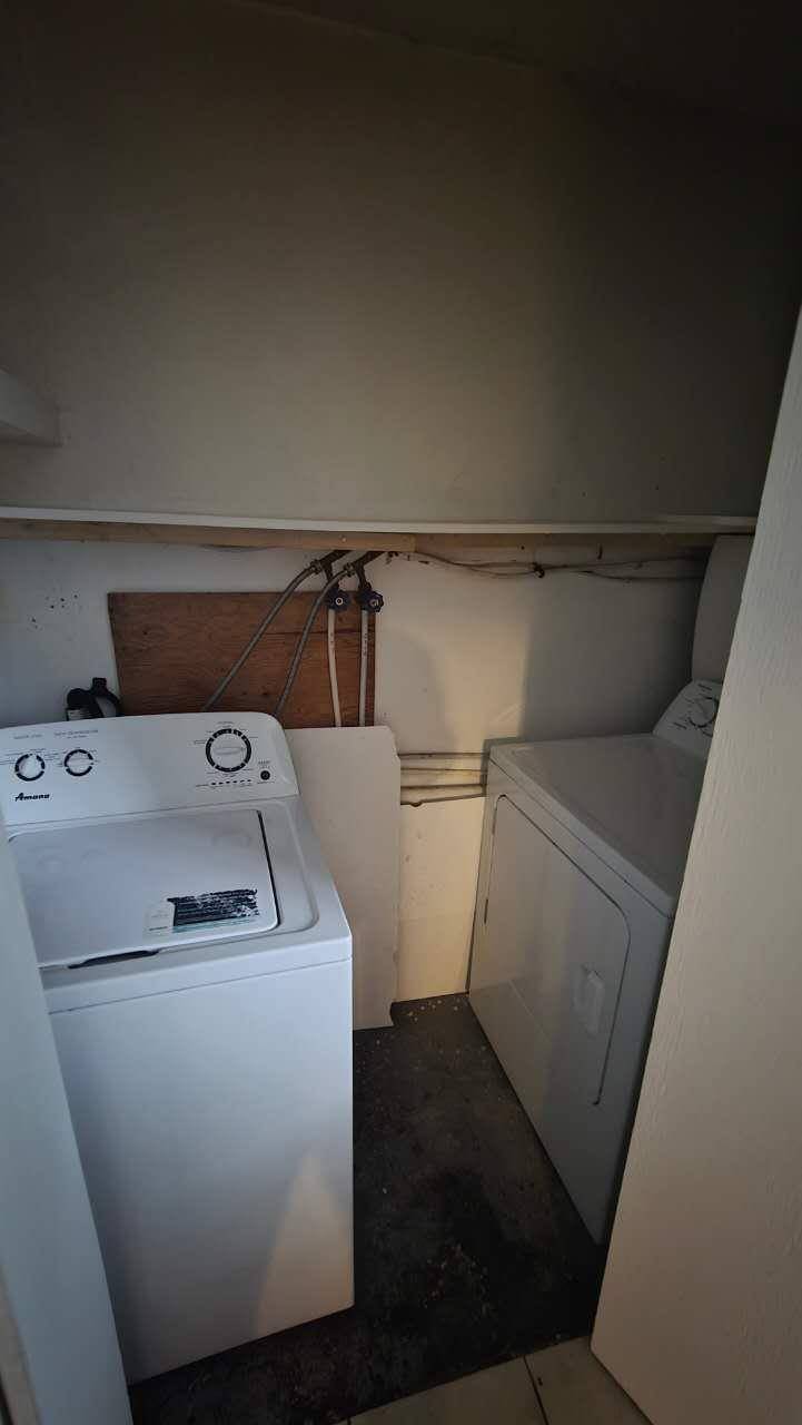 Vancouver, BC V3T 1P9,14036 102 A Avenue