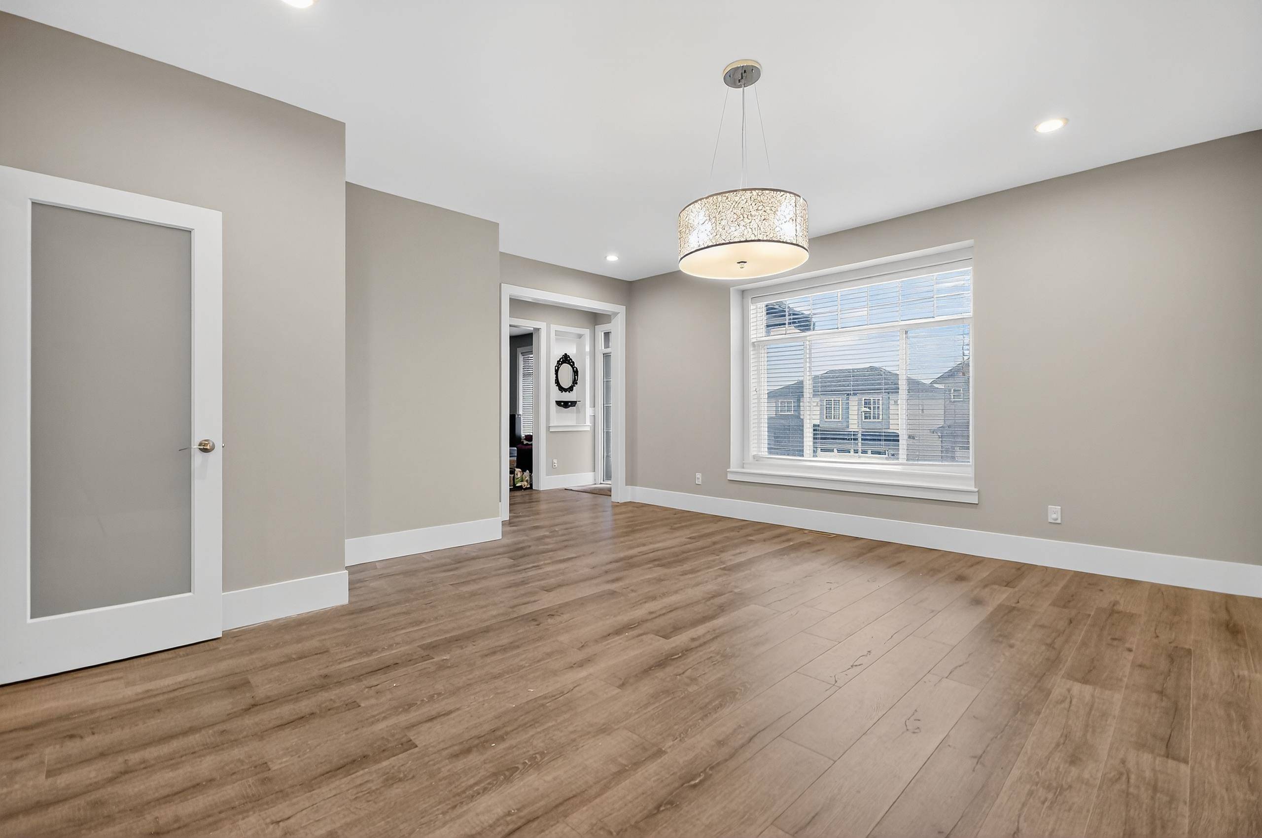 Surrey, BC V3S 2L1,14734 62 AVE