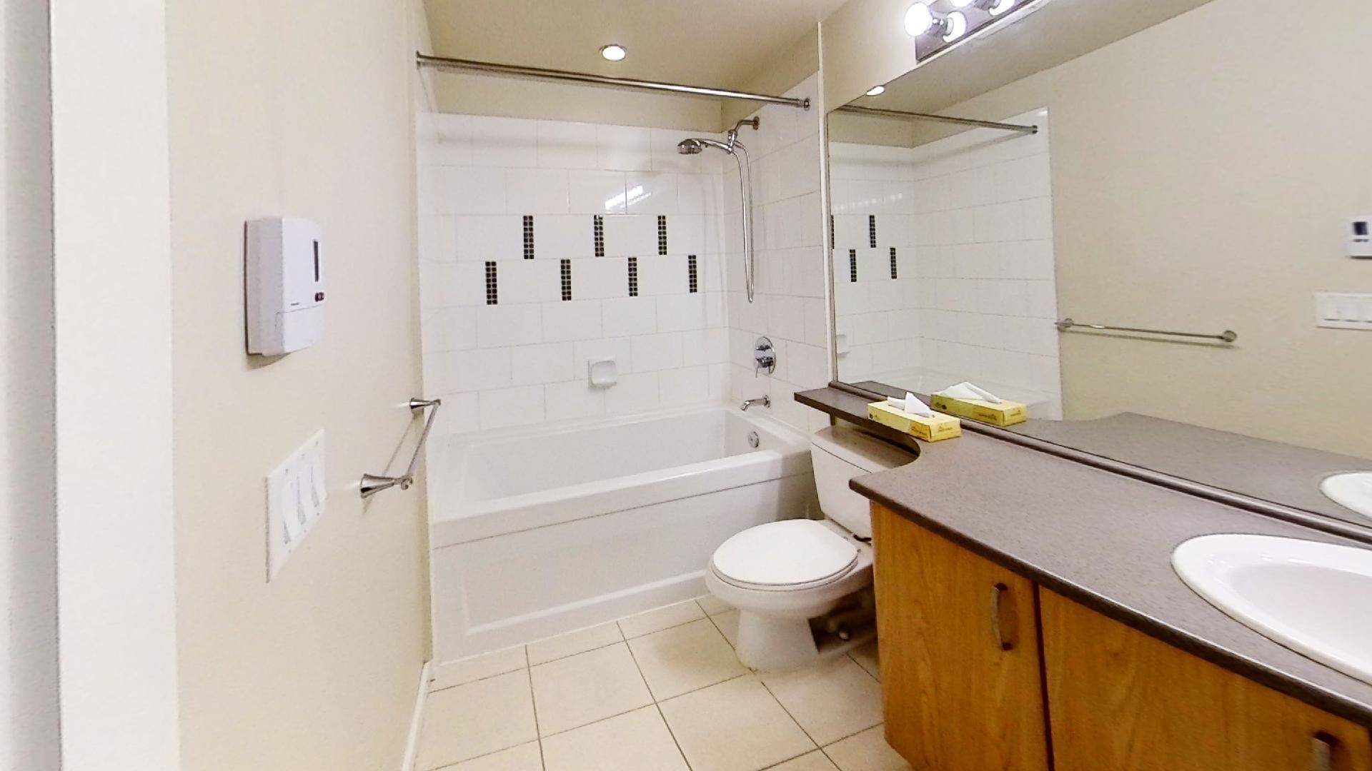 Burnaby, BC V5C 0A8,4783 Dawson ST