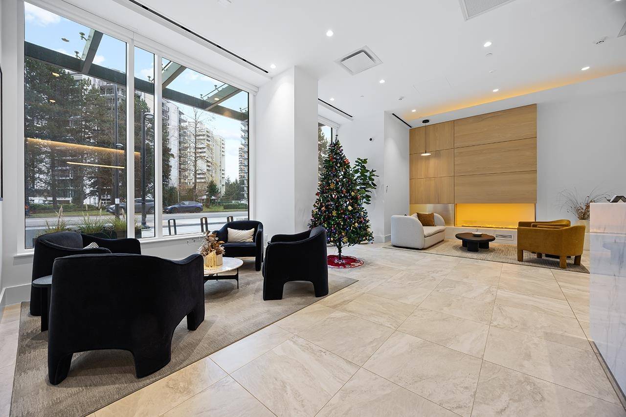 Burnaby, BC V5H 0L3,6468 Willingdon AVE #3307