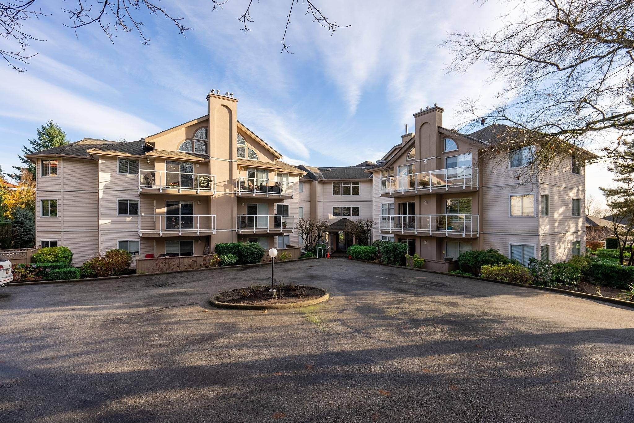 Coquitlam, BC V3K 6N7,455 Bromley ST #308