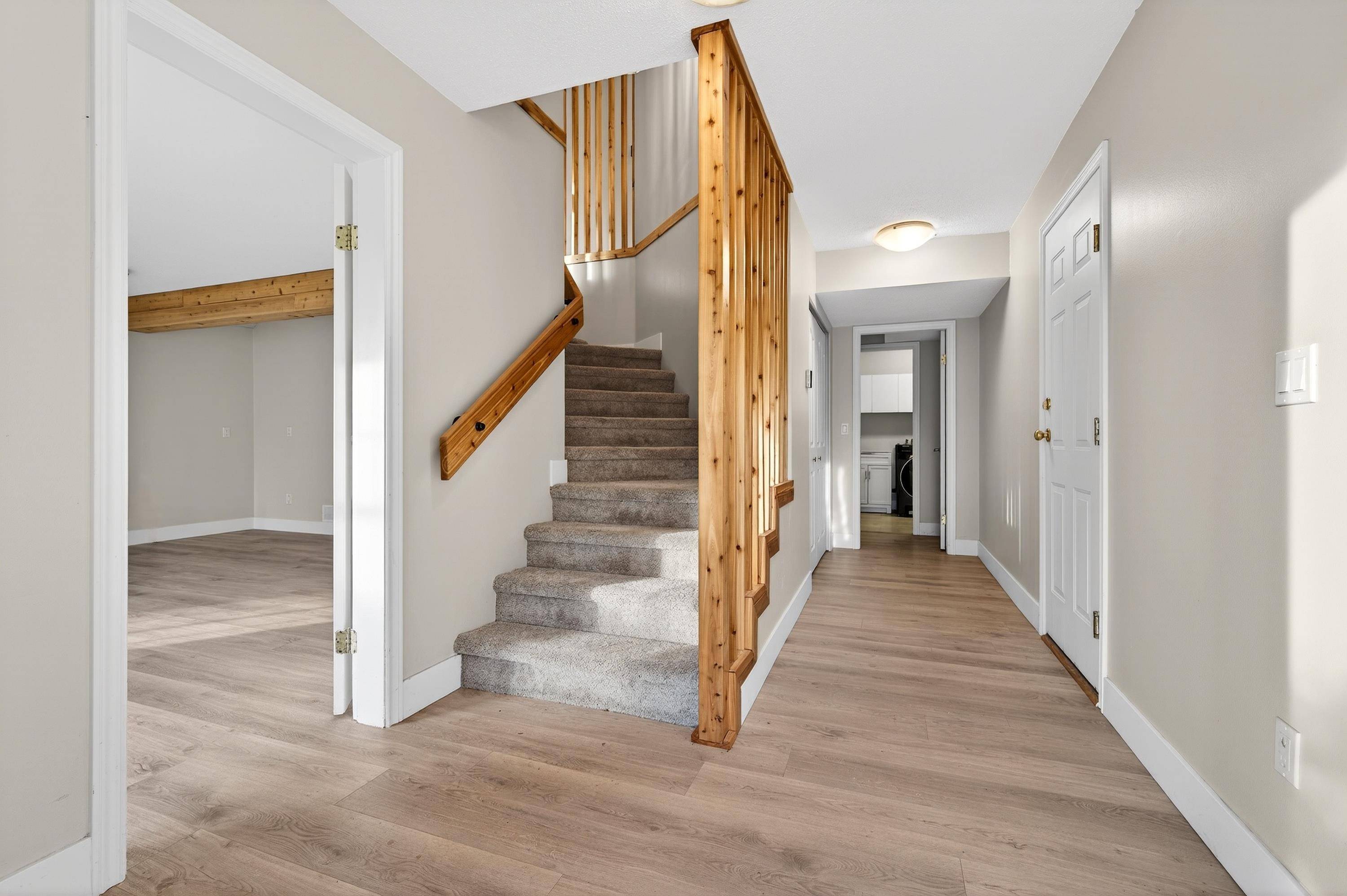 Maple Ridge, BC V2X 2A1,21105 River RD