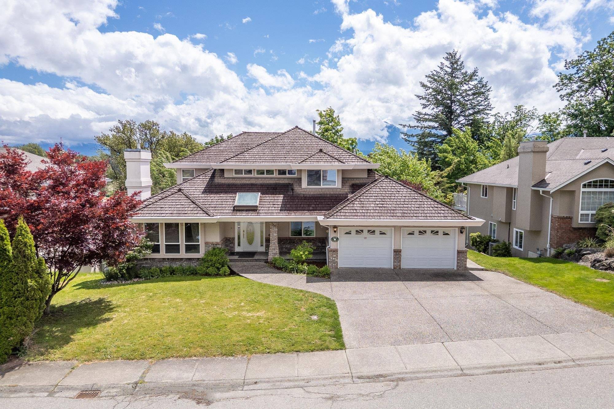 Chilliwack, BC V2R 3J1,8678 Sunburst PL