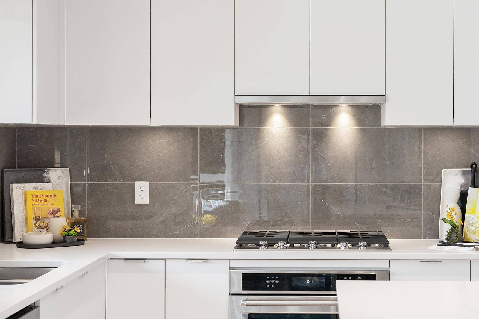 Coquitlam, BC V3J 0S5,629 Cottonwood AVE #609