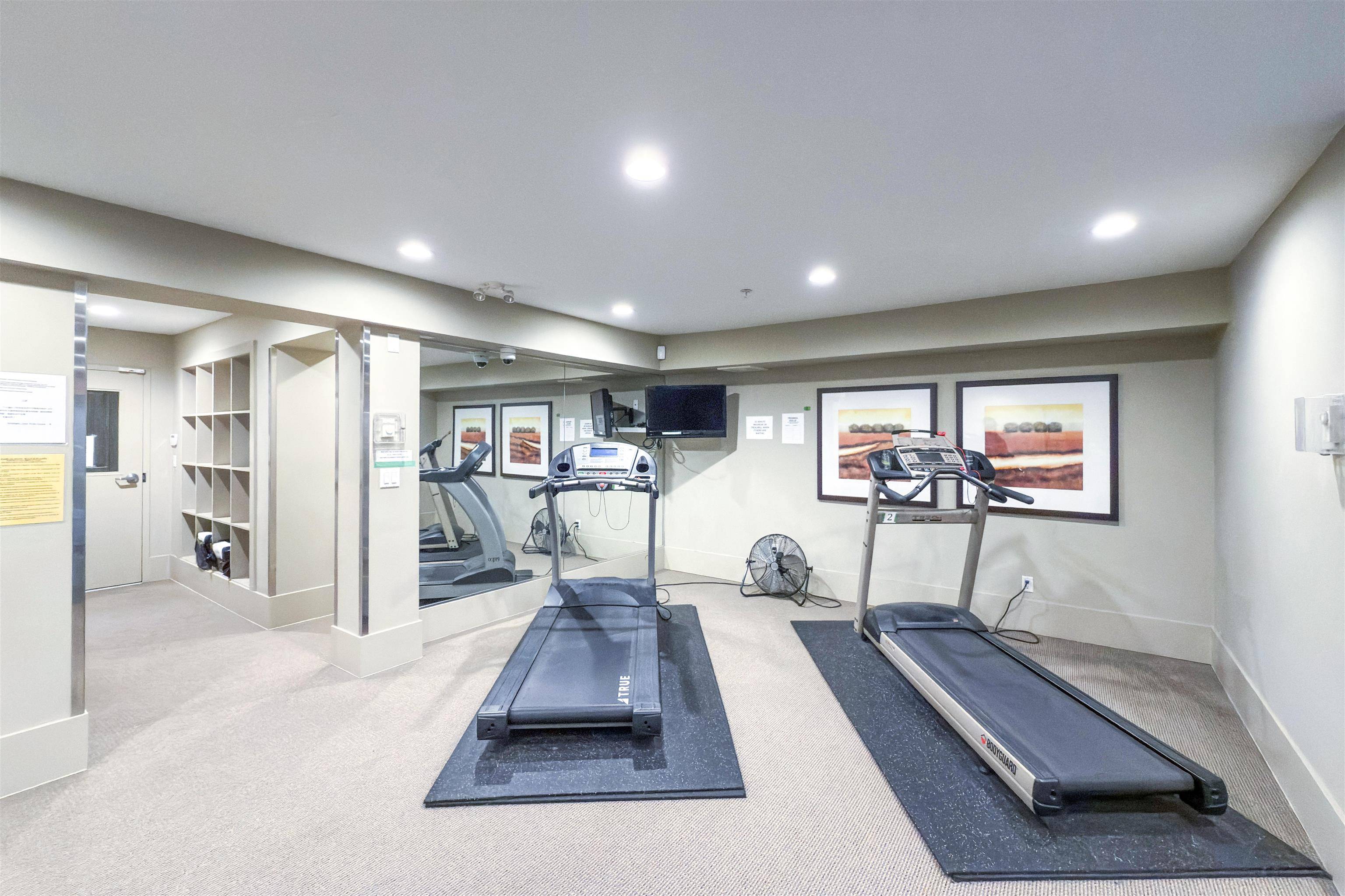 Richmond, BC V6Y 4L2,9200 Ferndale RD #407