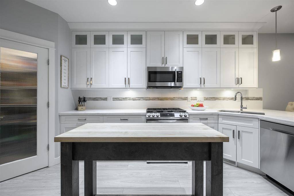 Maple Ridge, BC V2W 0J4,10480 248 ST #53