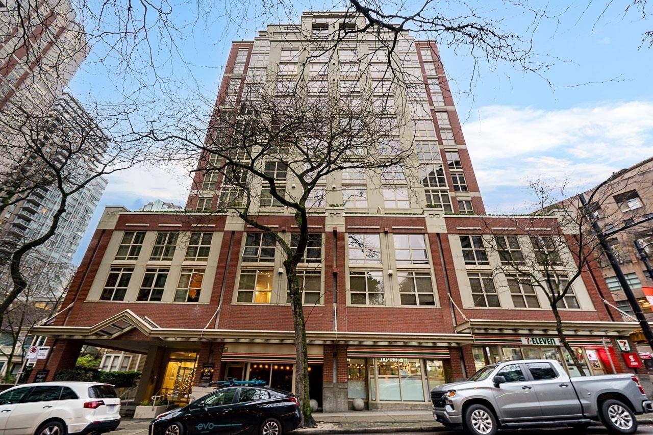 Vancouver, BC V6B 6M2,819 Hamilton ST #311