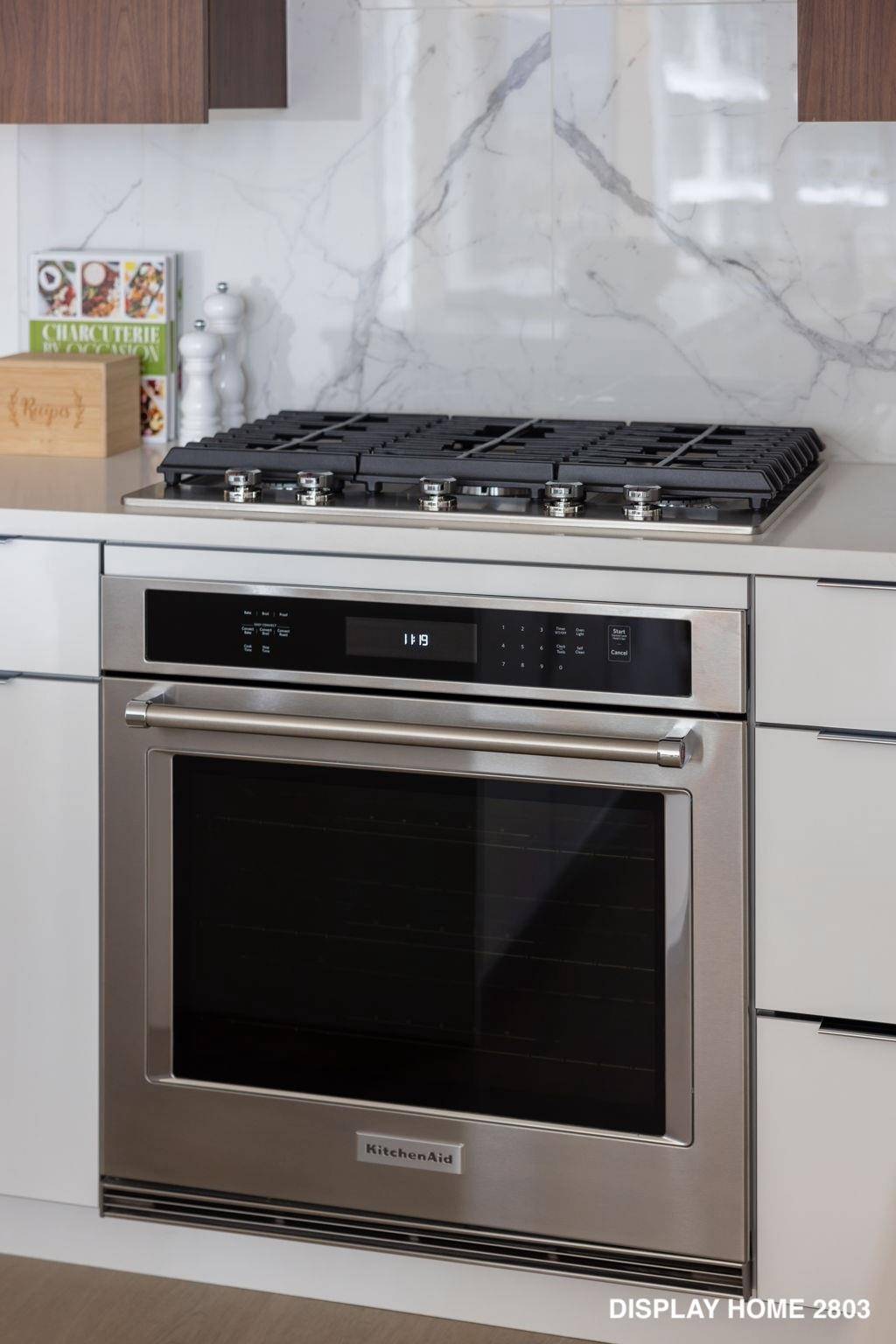 Burnaby, BC V3N 0J4,7683 Park CRES #2505