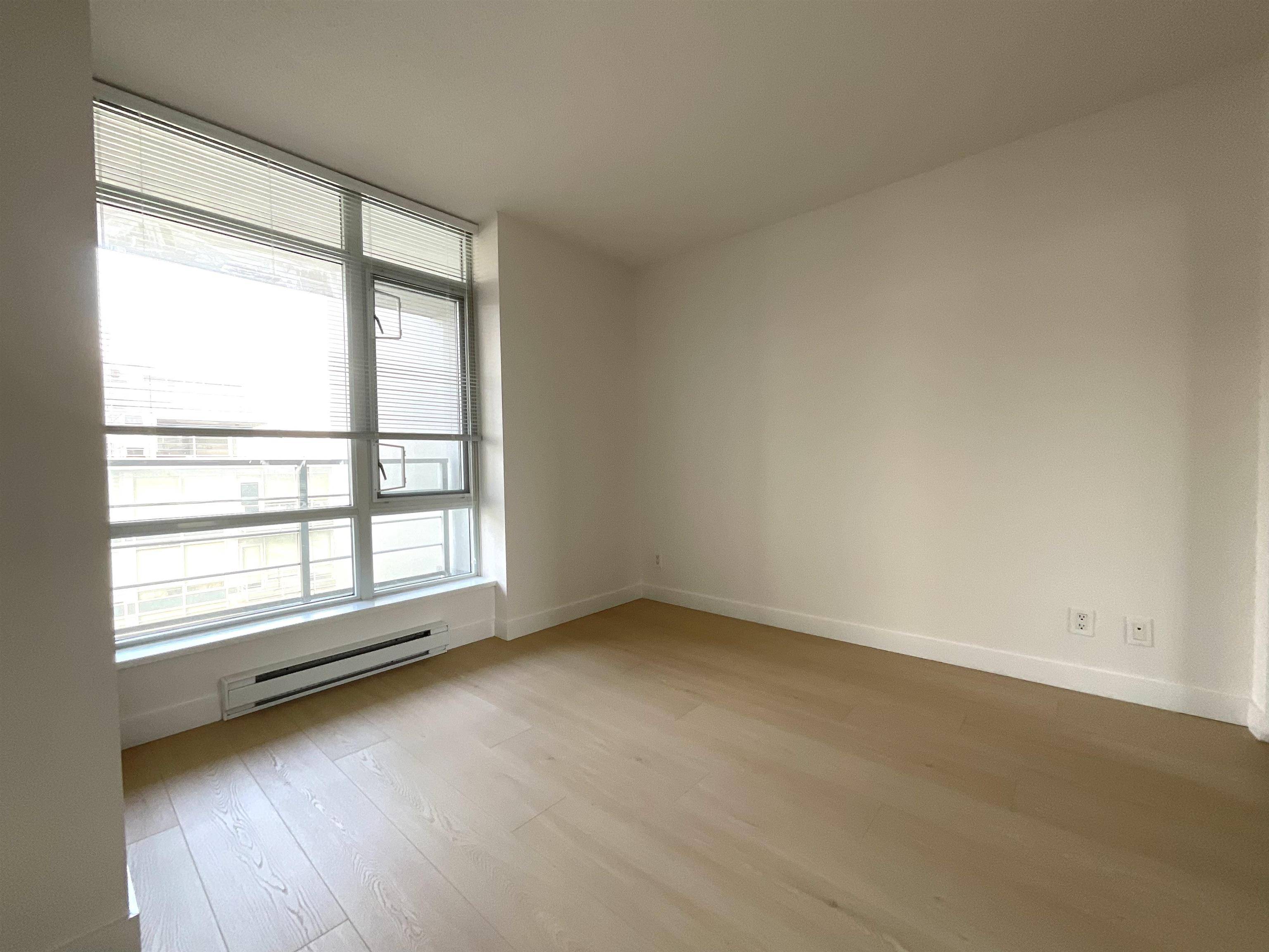 Richmond, BC V6X 0B3,8288 Lansdowne RD #1202