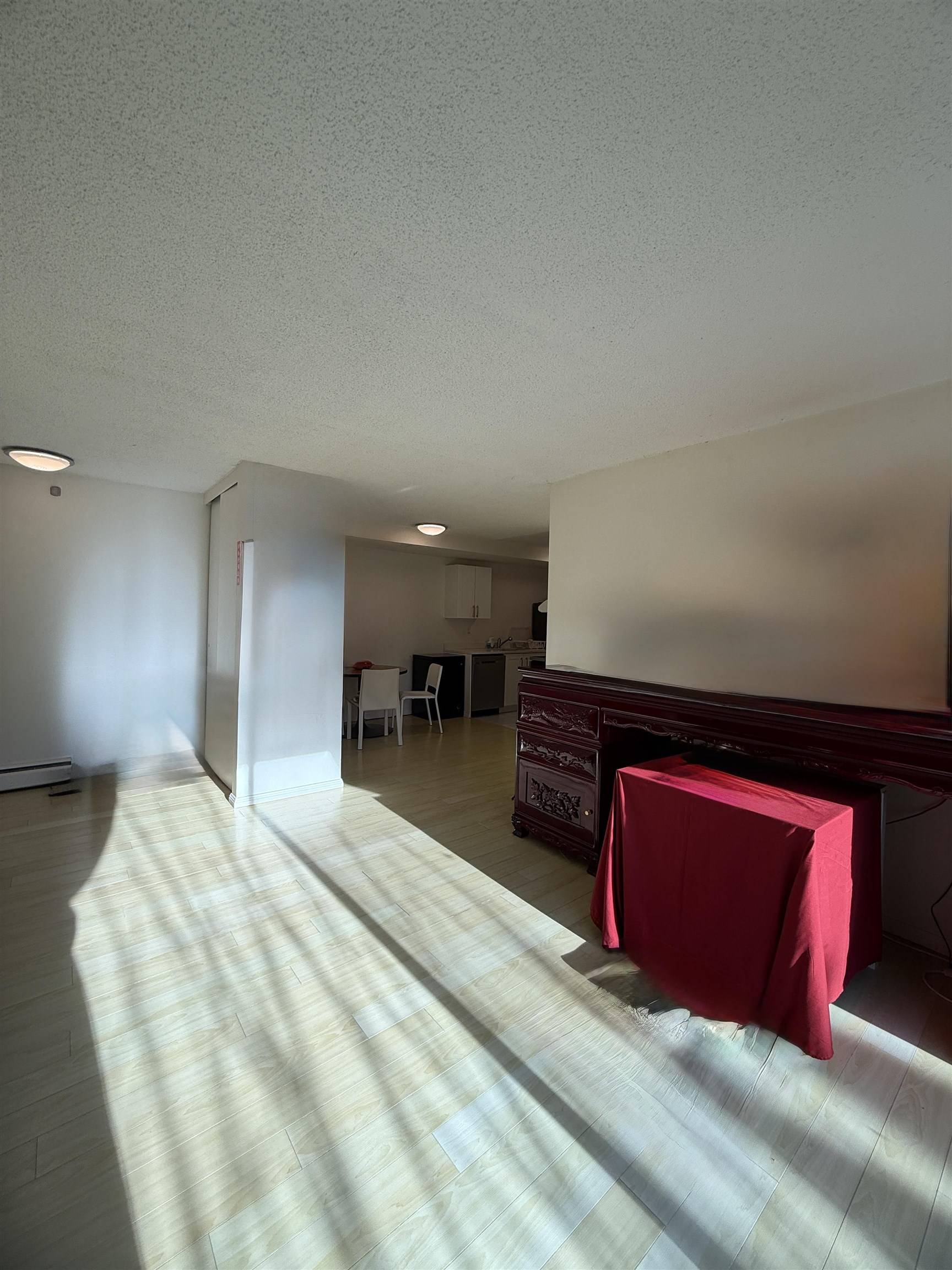 Richmond, BC V7C 3M7,7260 Lindsay RD #106