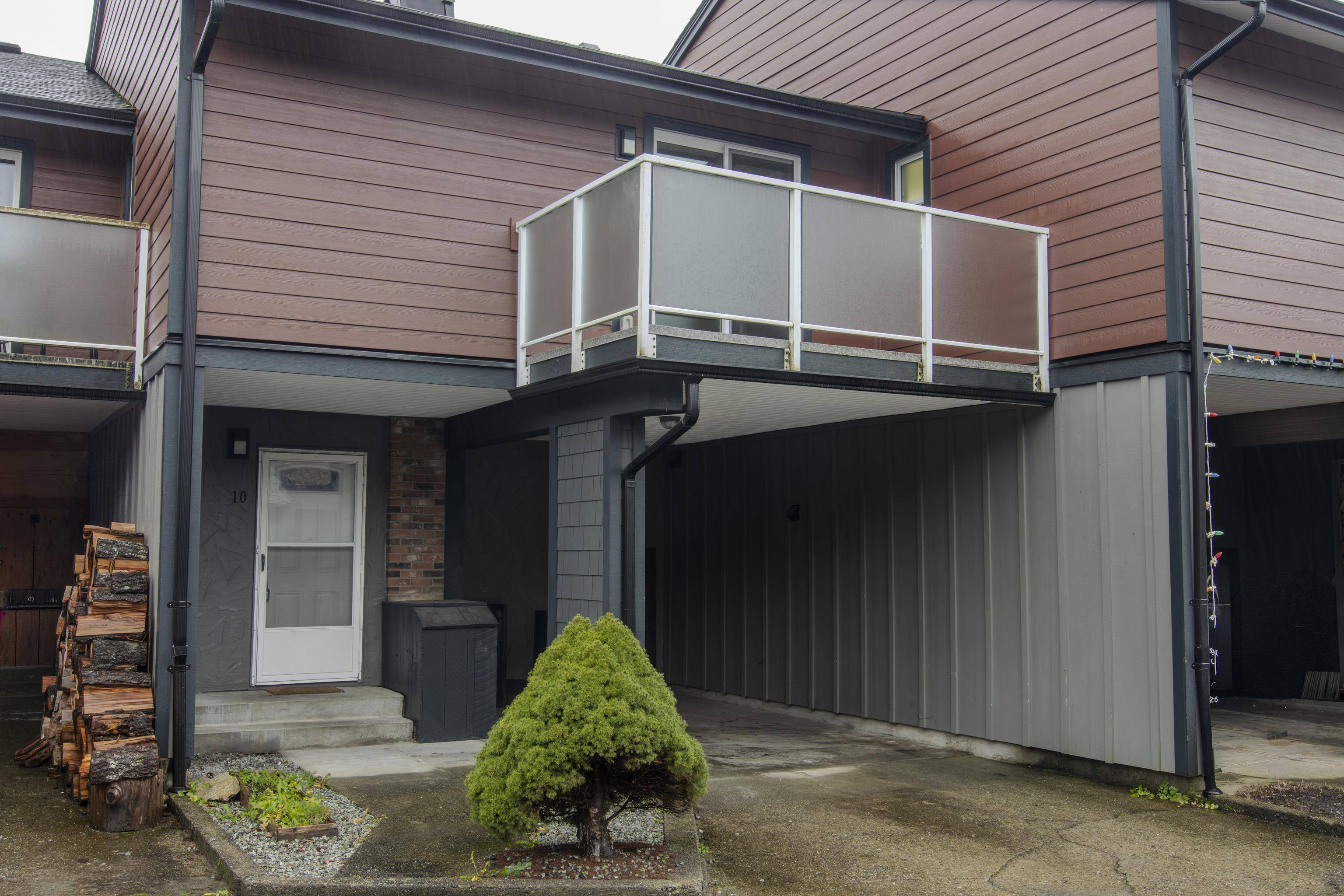 Squamish, BC V0N 1T0,1500 Judd RD #10