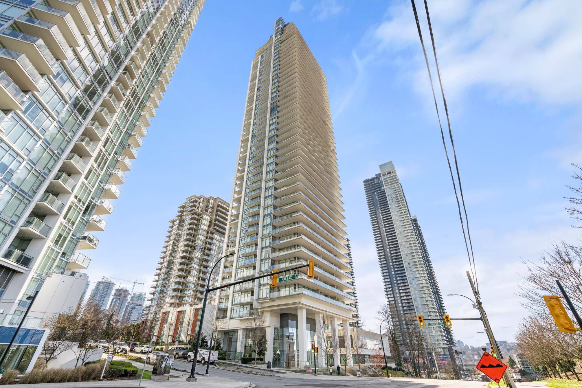 1888 Gilmore AVE #3302, Burnaby, BC V5C 0L2