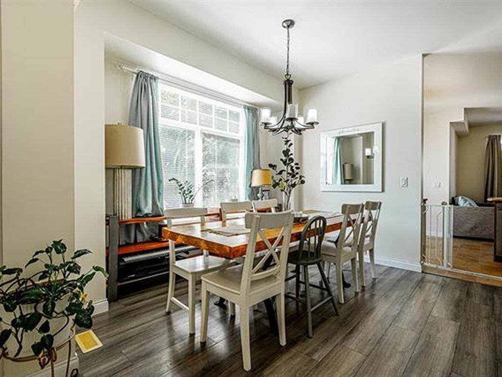 24167 102b AVE, Maple Ridge, BC V2W 2C5