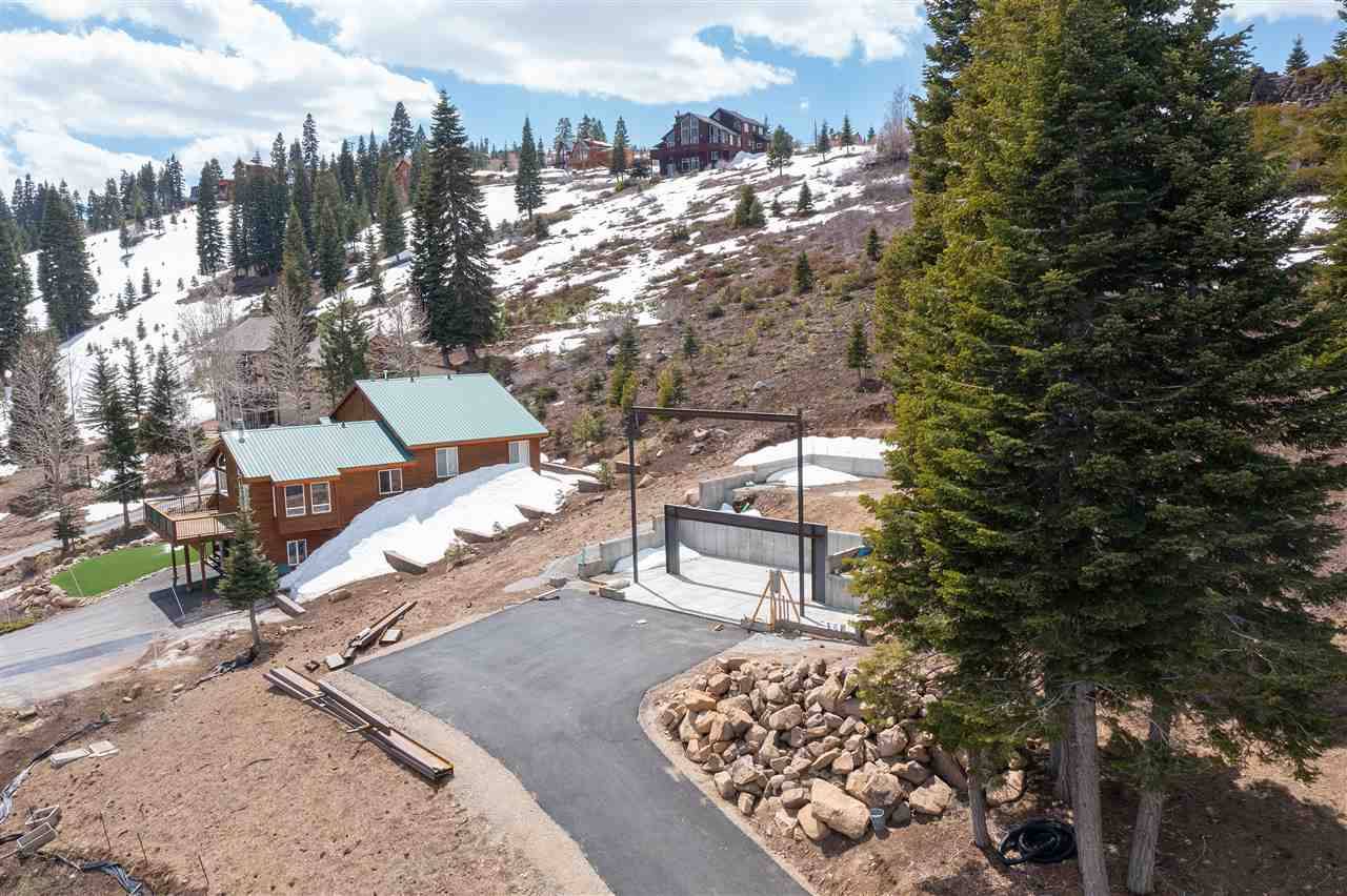 Truckee, CA 96161,13350 Skislope Way