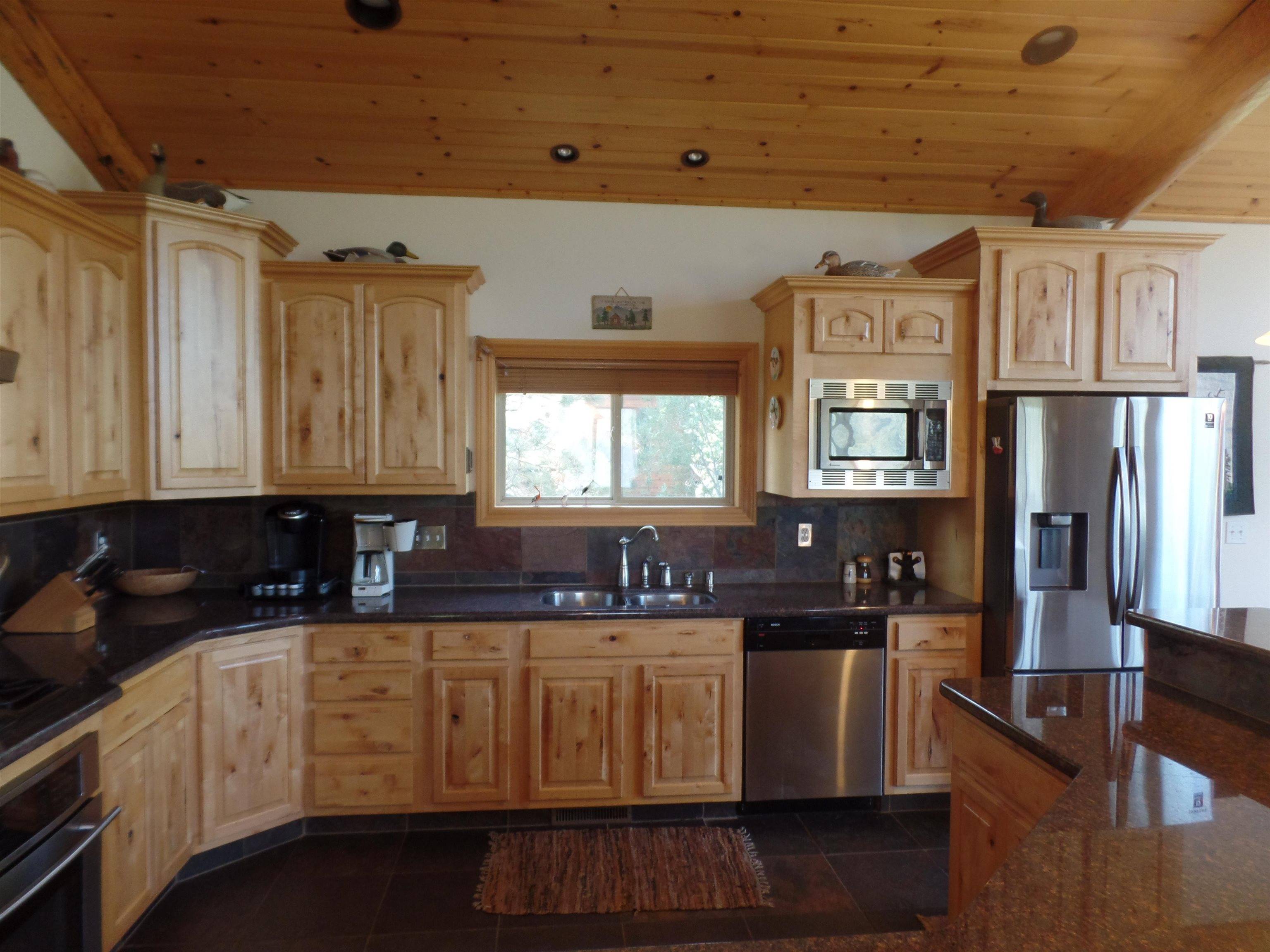 Truckee, CA 96161-6812,13285 Hillside Drive