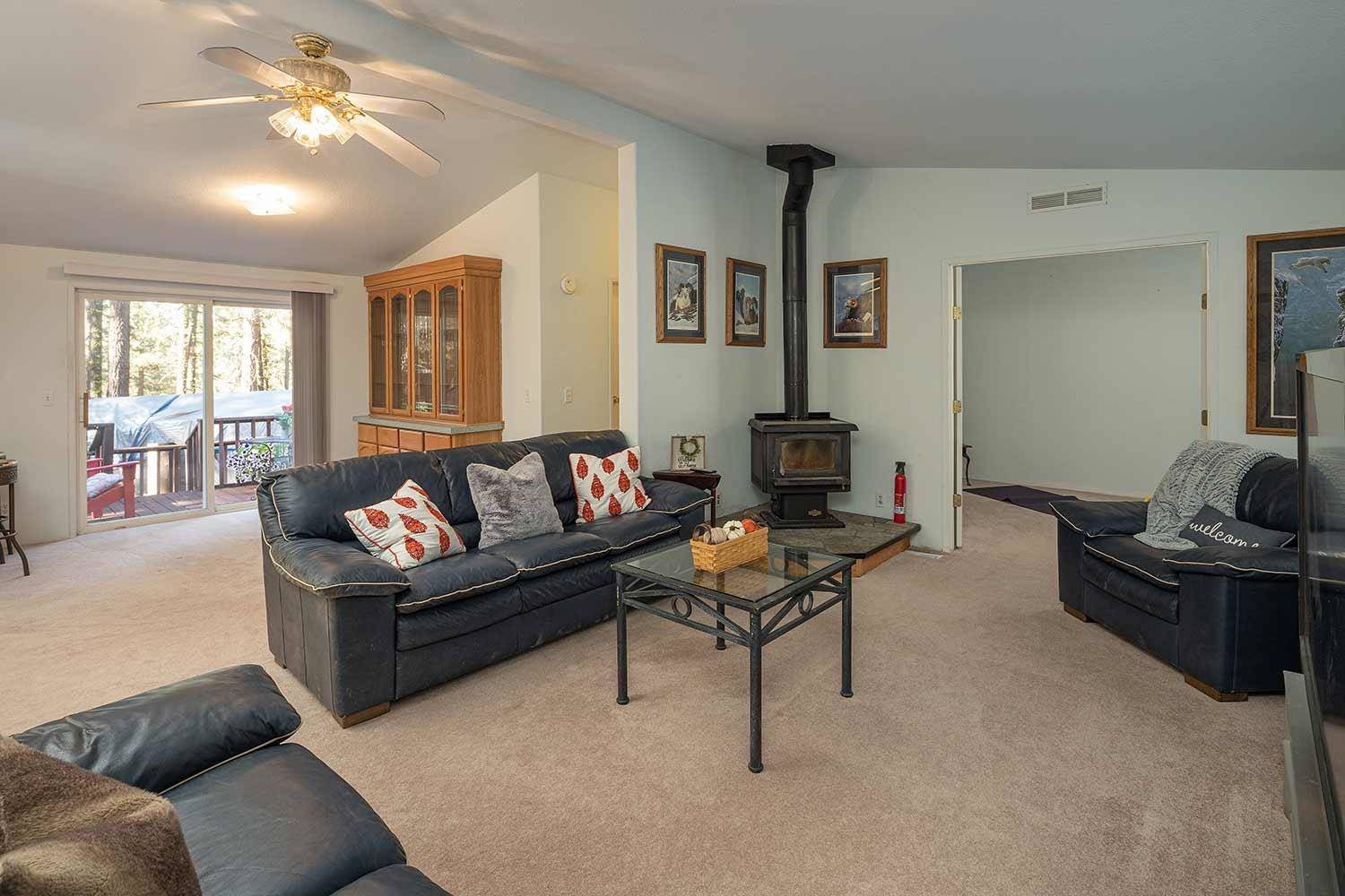 Portola, CA 96122,5609 Grizzly Road