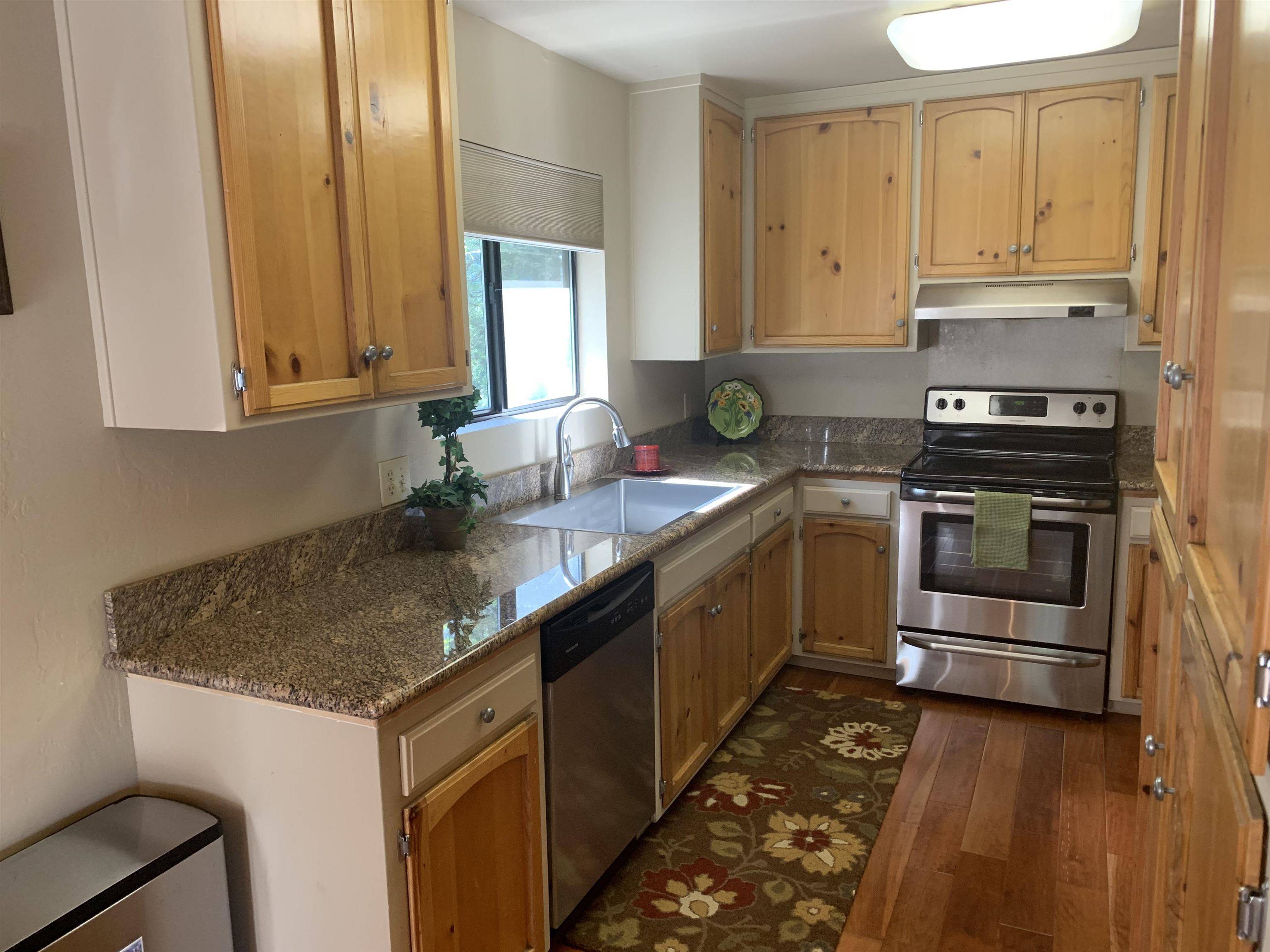 Truckee, CA 96161-5049,12705 Lee Road