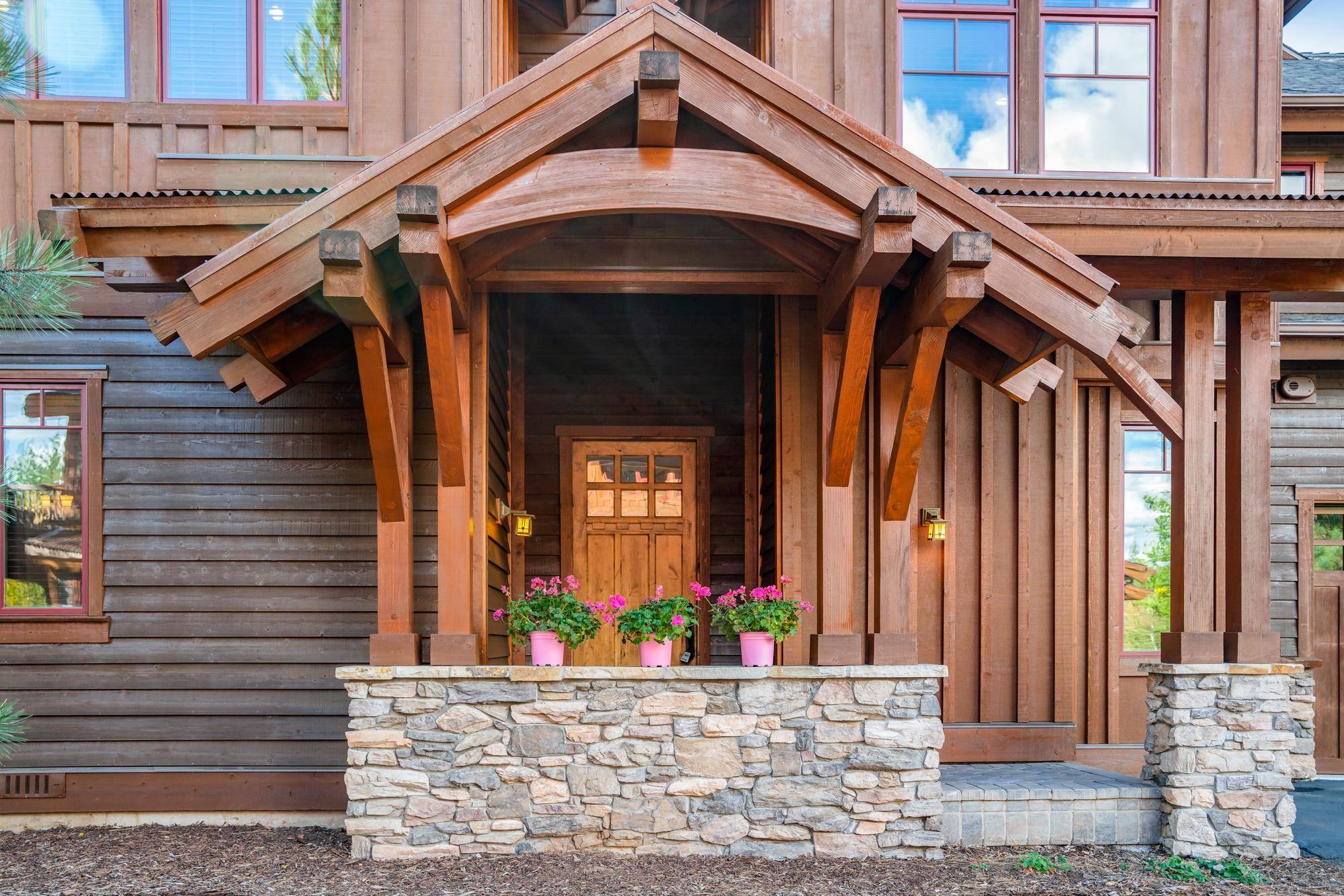 Truckee, CA 96161,10239 Valmont Trail