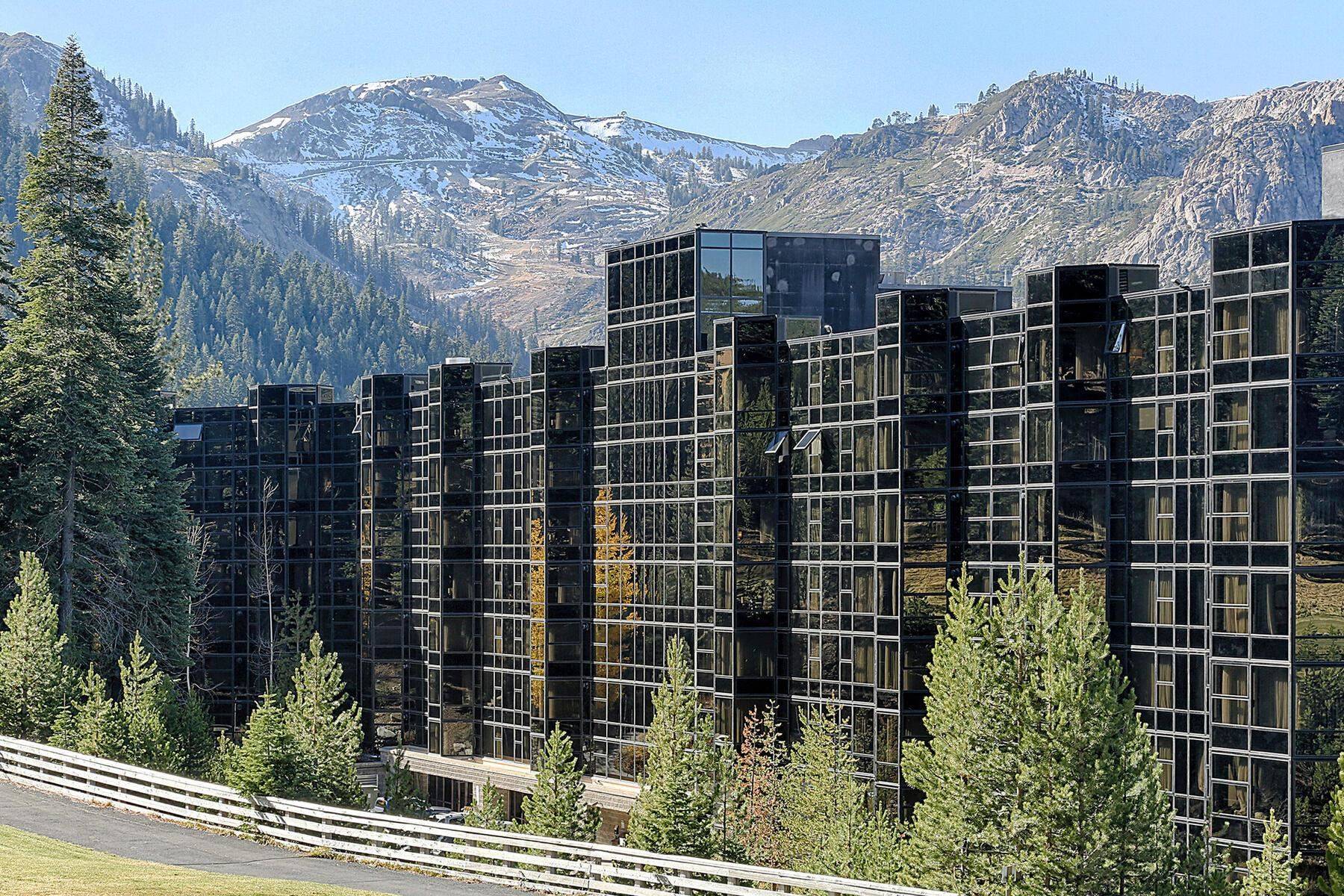 Olympic Valley, CA 96146-9778,400 Squaw Creek Road ##226/#228