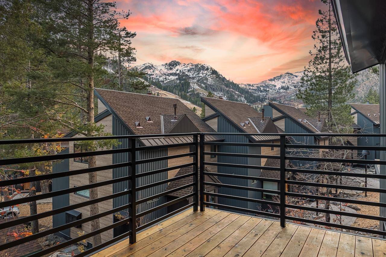Olympic Valley, CA 96146-999,1560 Squaw Valley Road ##15