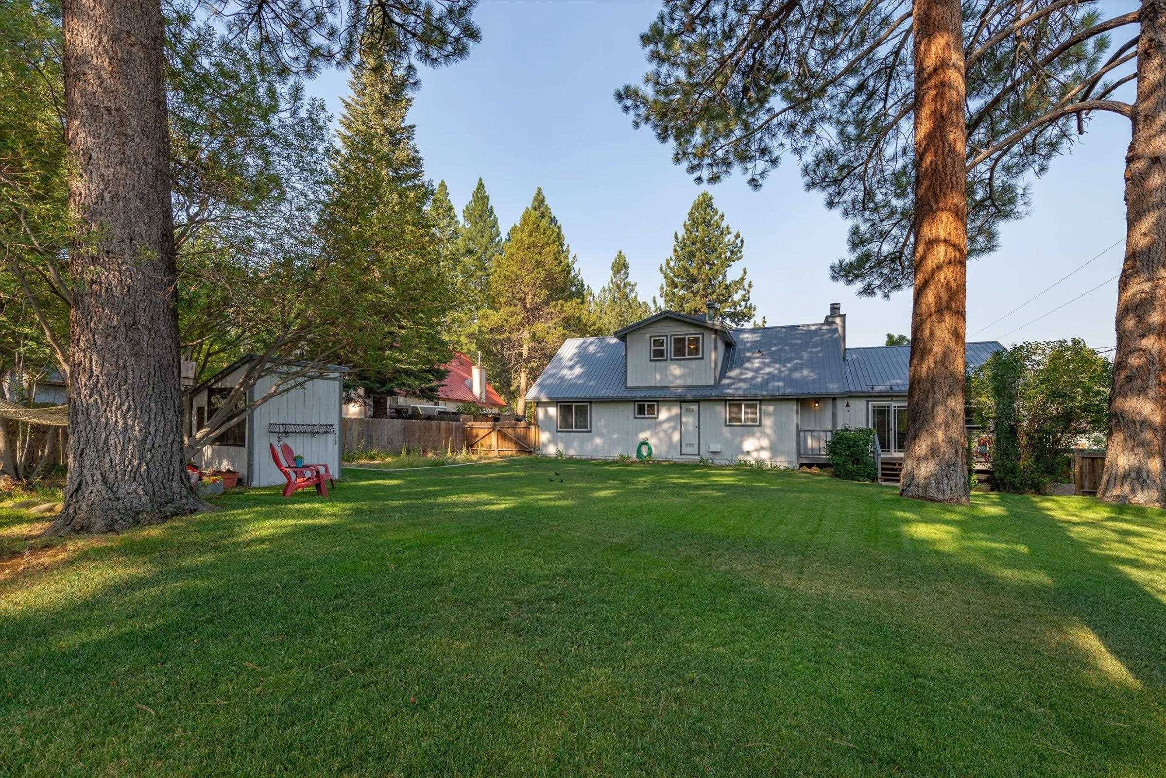 Truckee, CA 96161,10855 Star Pine Road