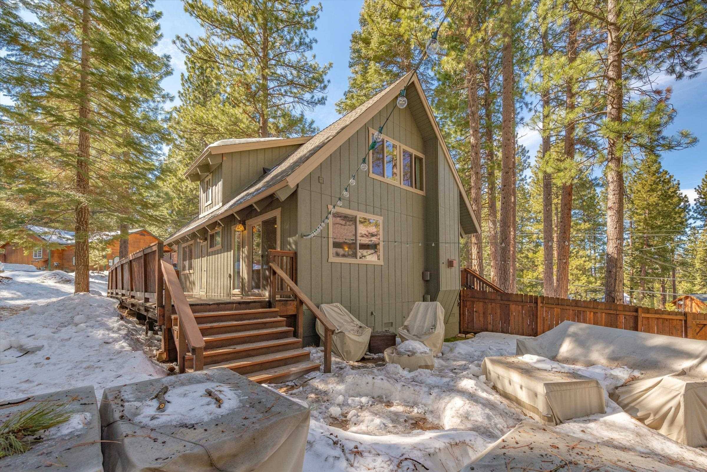 Truckee, CA 96161,15099 Royal Way