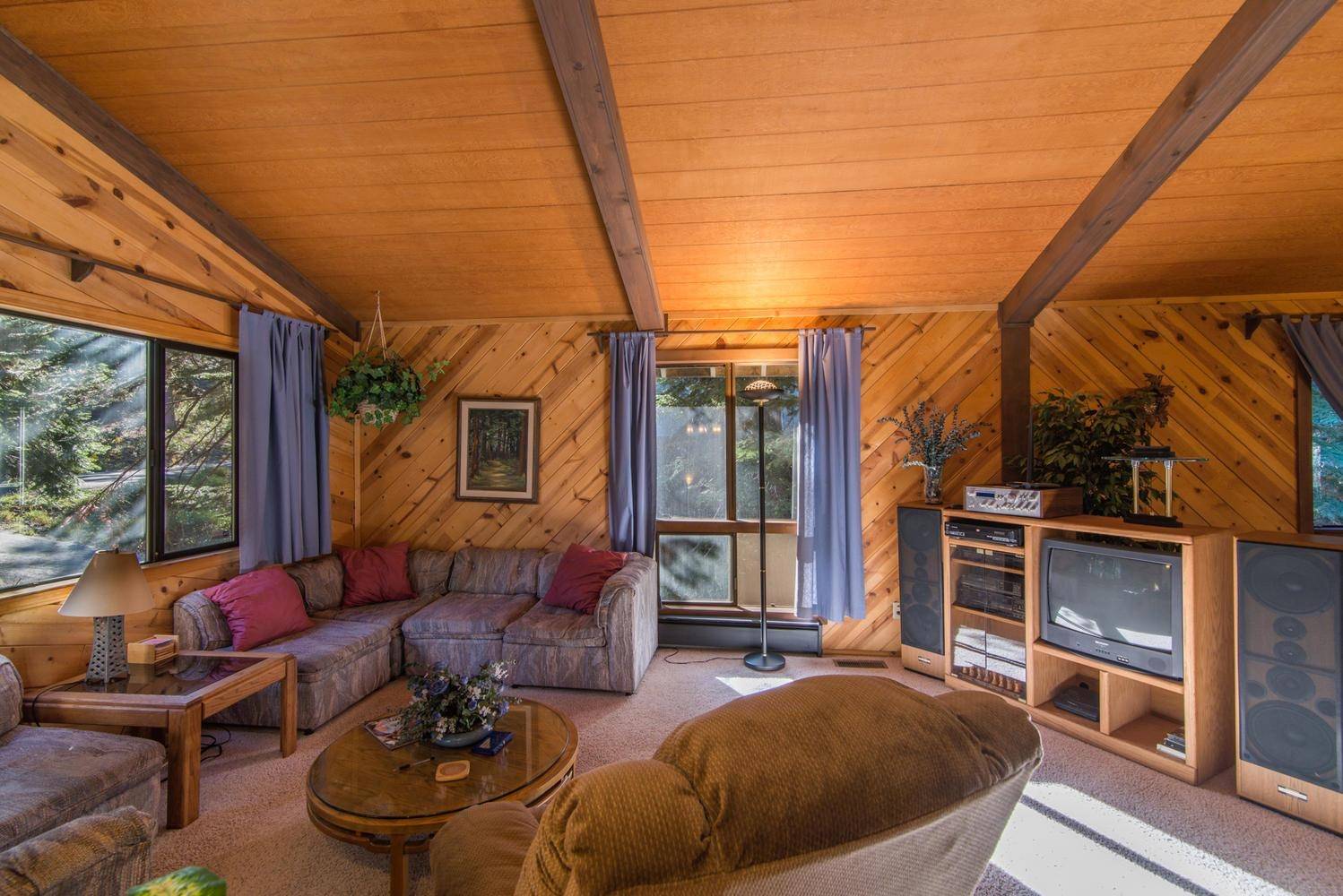 Truckee, CA 96161,13978 Herringbone Way
