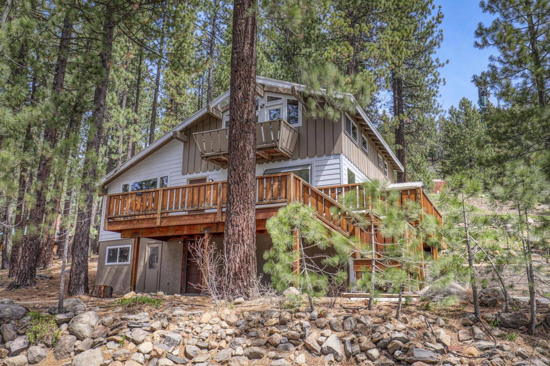 Truckee, CA 96161,11312 Ridge Road