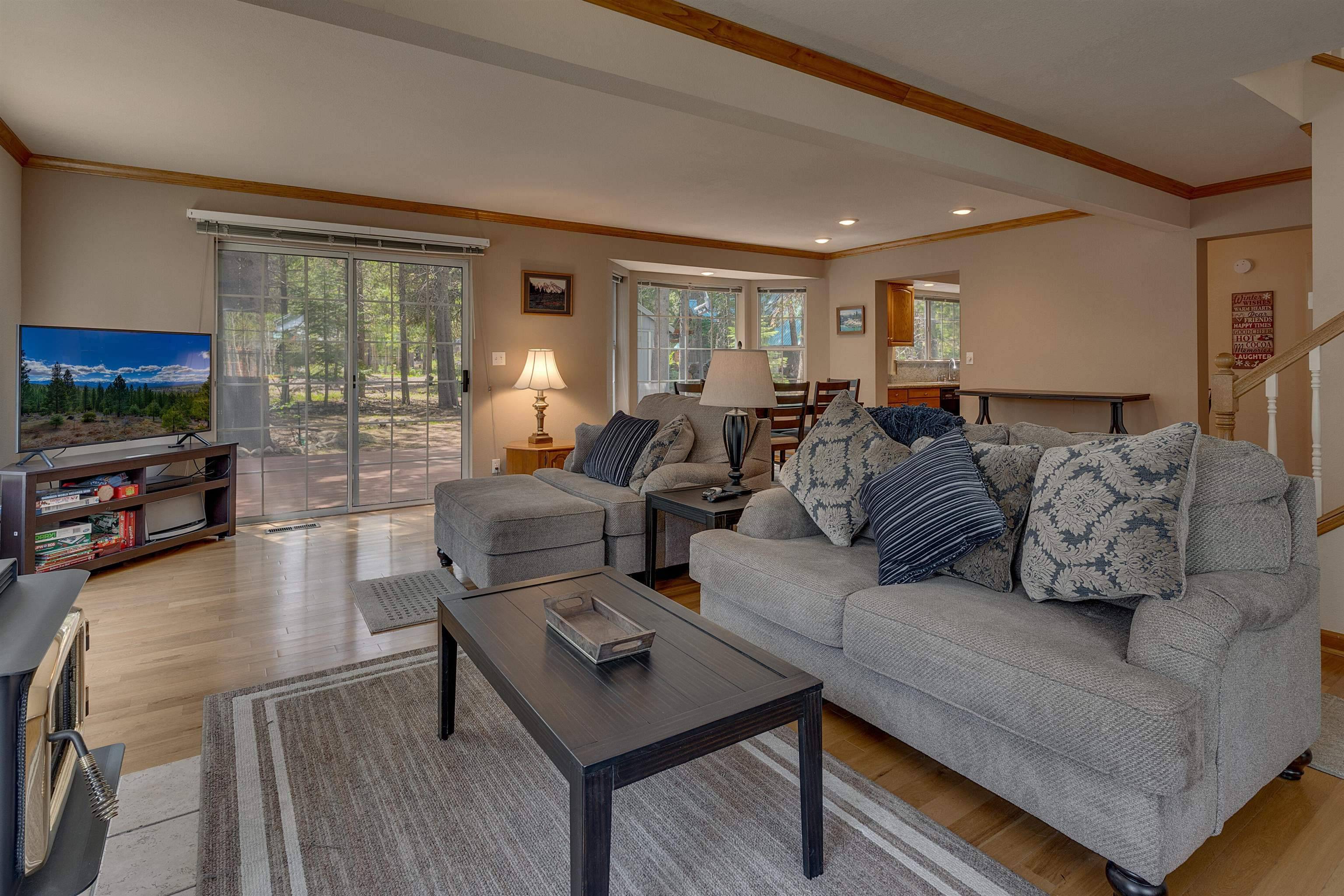 Tahoma, CA 96142,7046 Miami Avenue