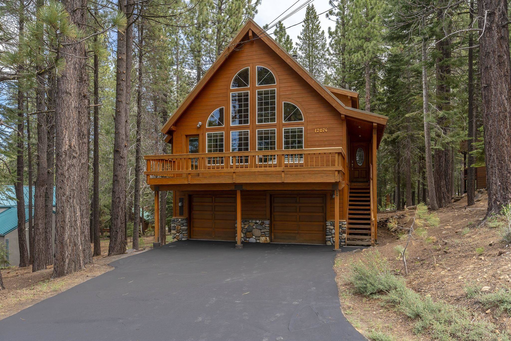 Truckee, CA 96161,12074 Bavarian Way #8