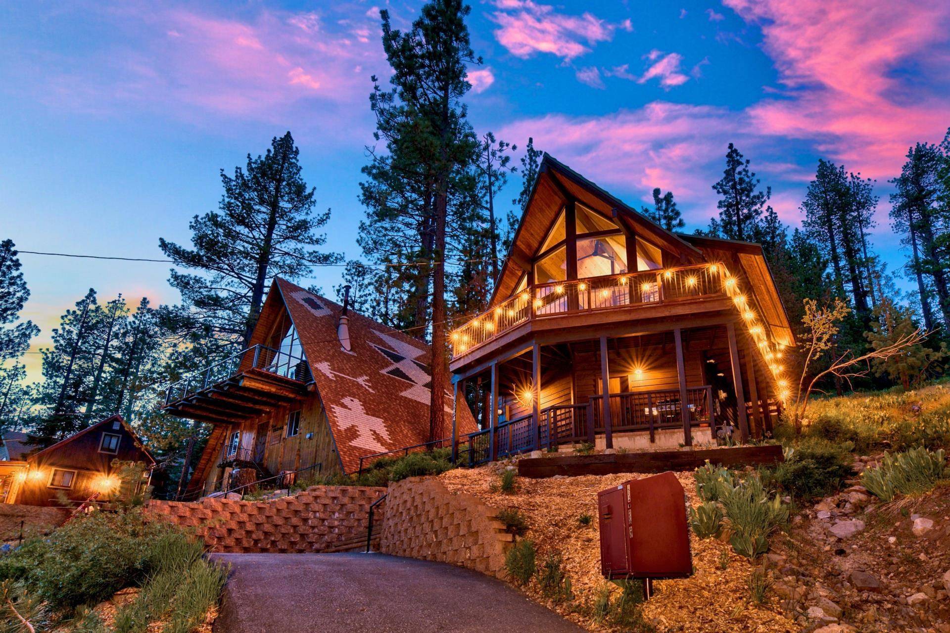 Truckee, CA 96161,15234 W Reed Avenue