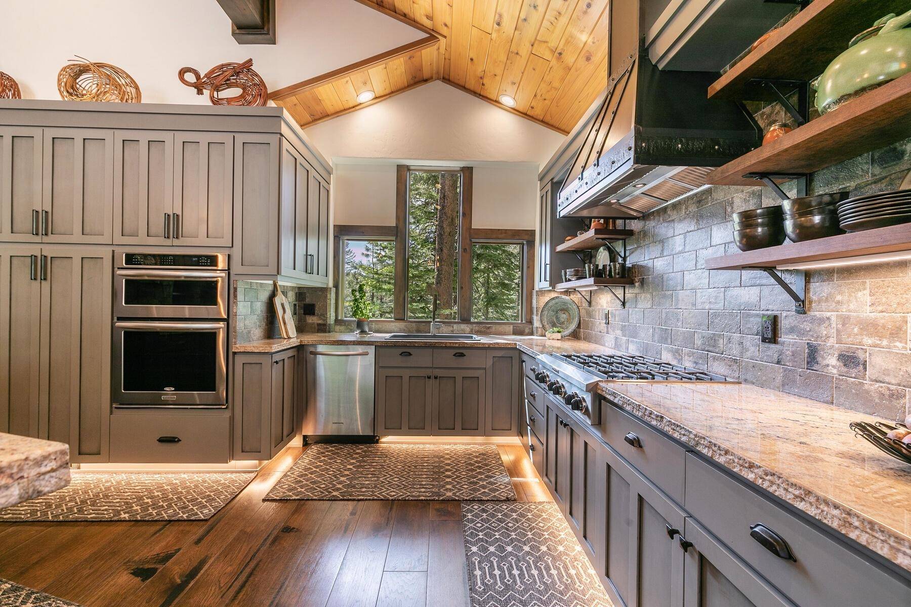 Truckee, CA 96161,11649 Mougle Lane