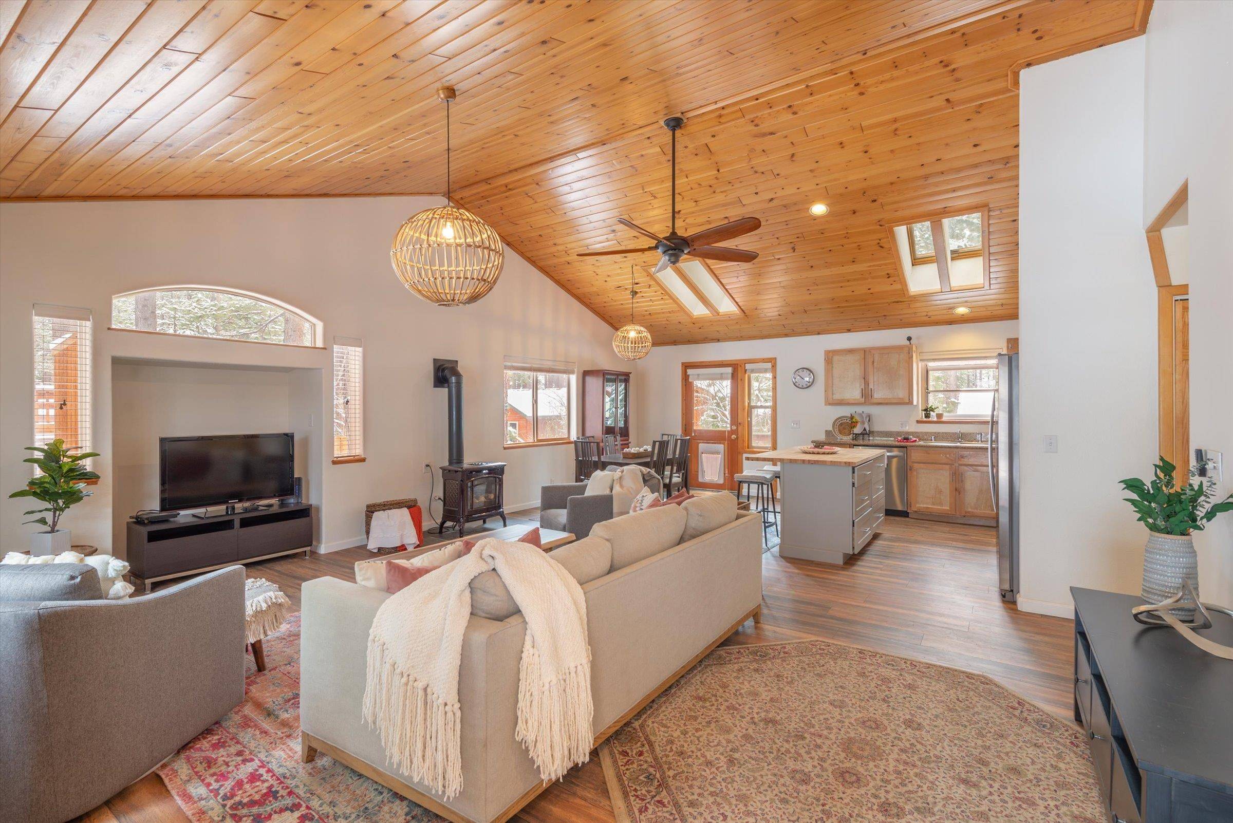 Truckee, CA 96161,12727 Palisade Street