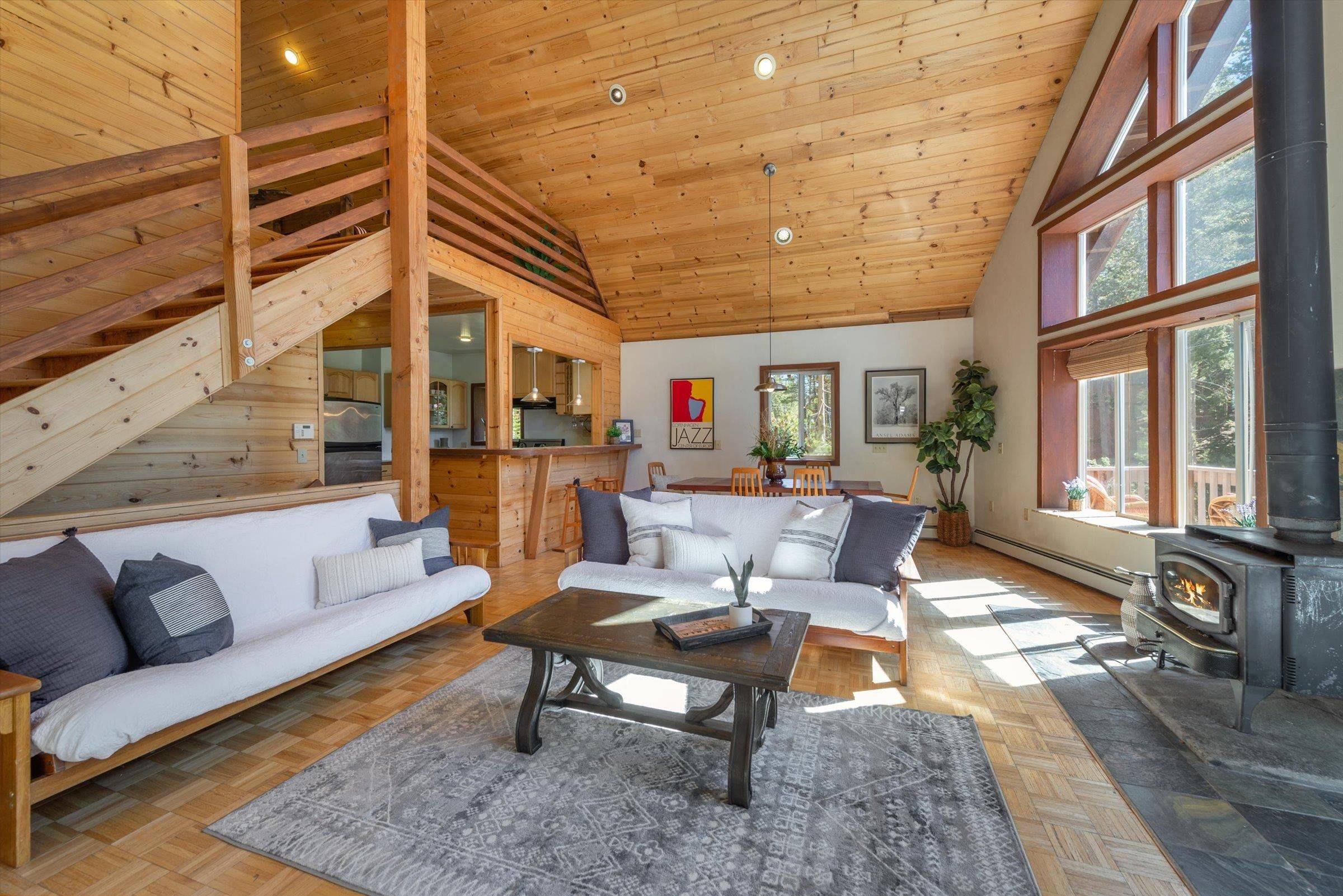 Soda Springs, CA 95728,7213 Palisade Road