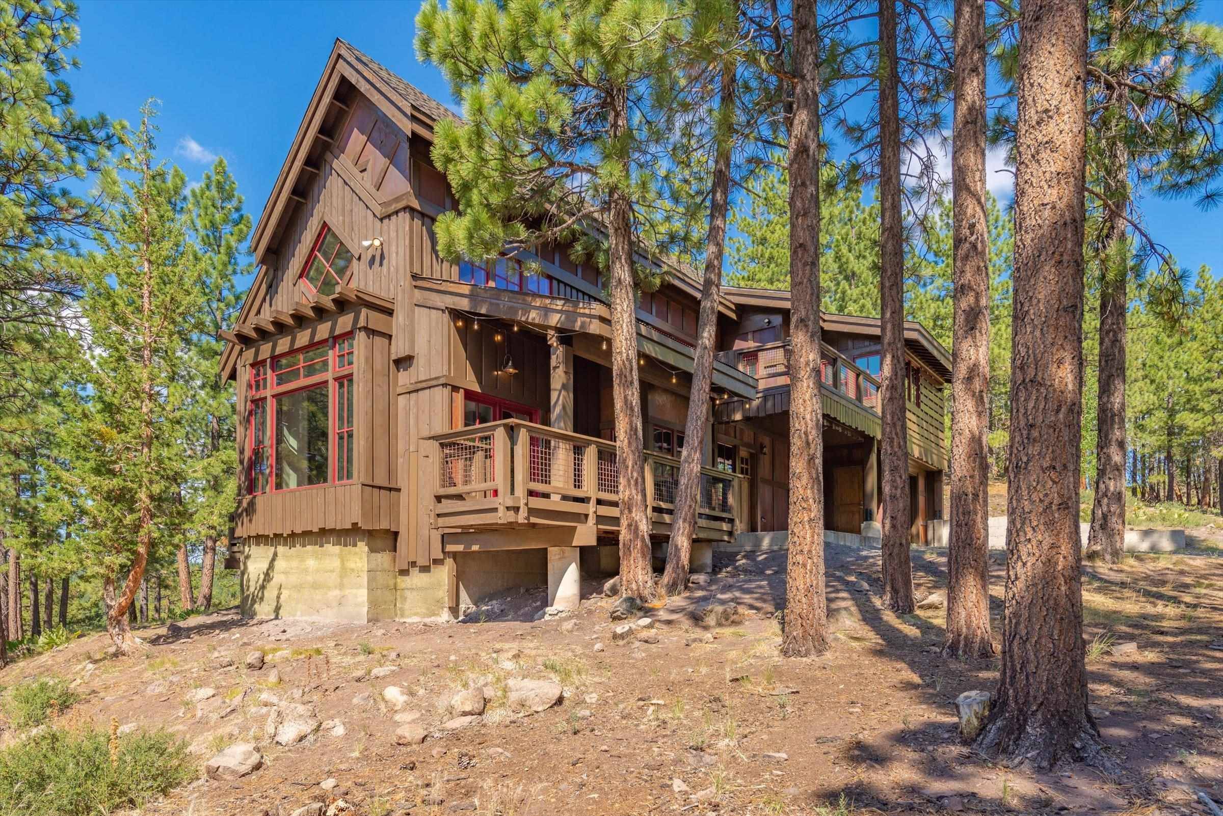 Truckee, CA 96161,18630 Nighthawk Way